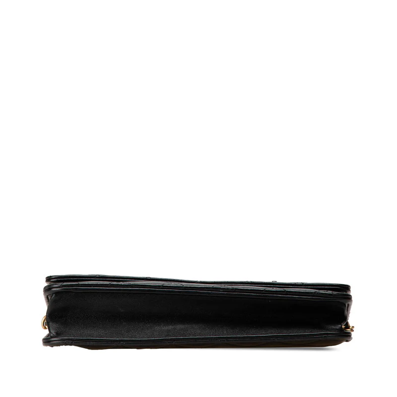 Chanel Matelasse Lambskin Chain Shoulder Wallet Bag