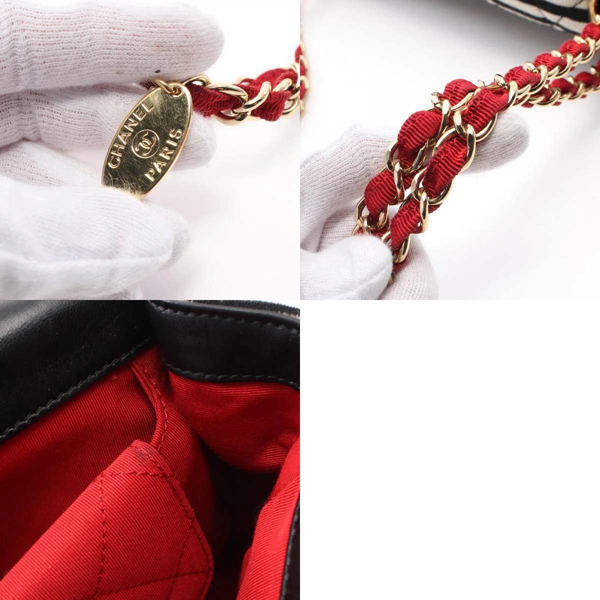 Chanel Matelasse Leather Fabric Shoulder Bag A92051