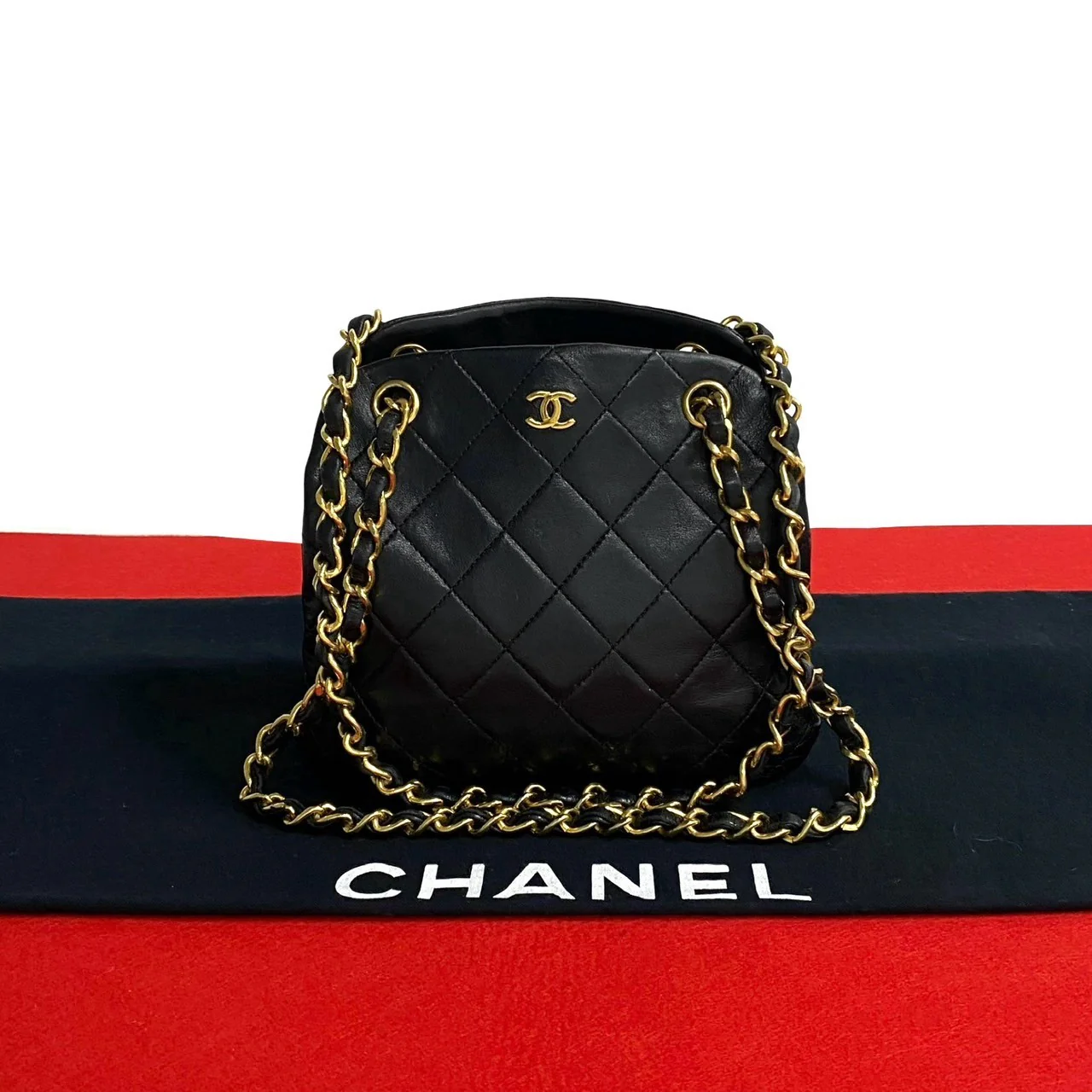 Chanel Lambskin Matelasse Chain Shoulder Bag