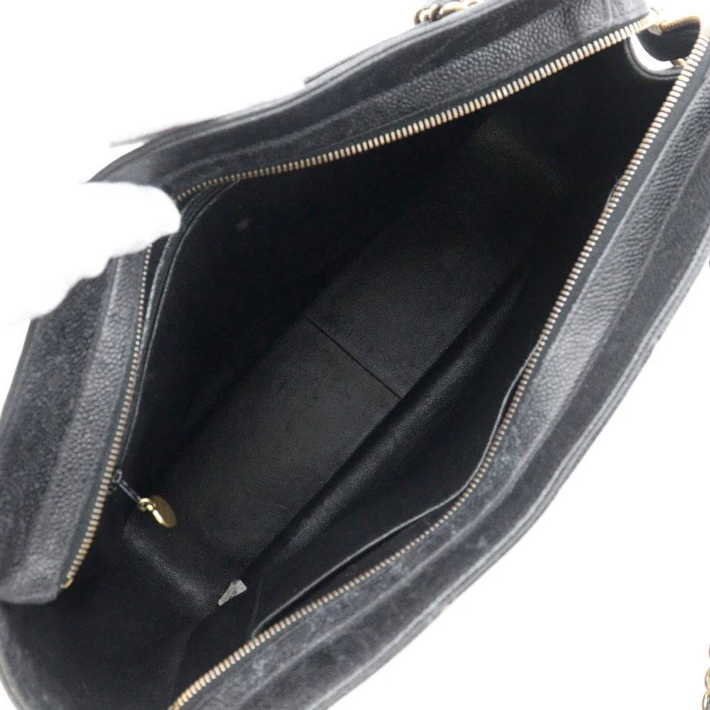Chanel Caviar Skin Chain Shoulder Bag