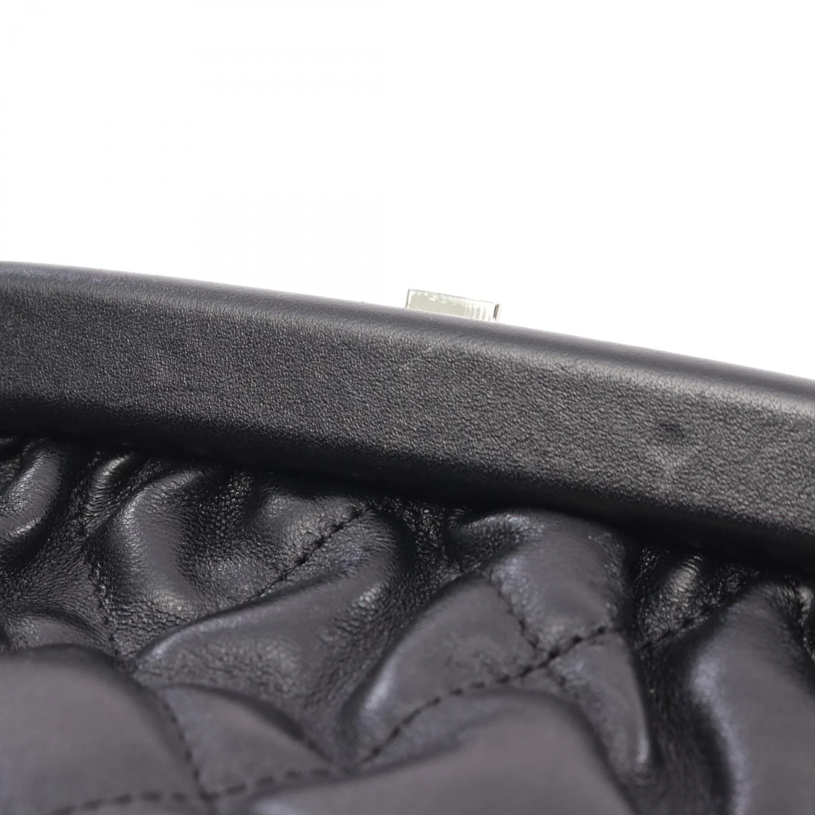 Chanel Leather Matelasse Shoulder Bag AS4717