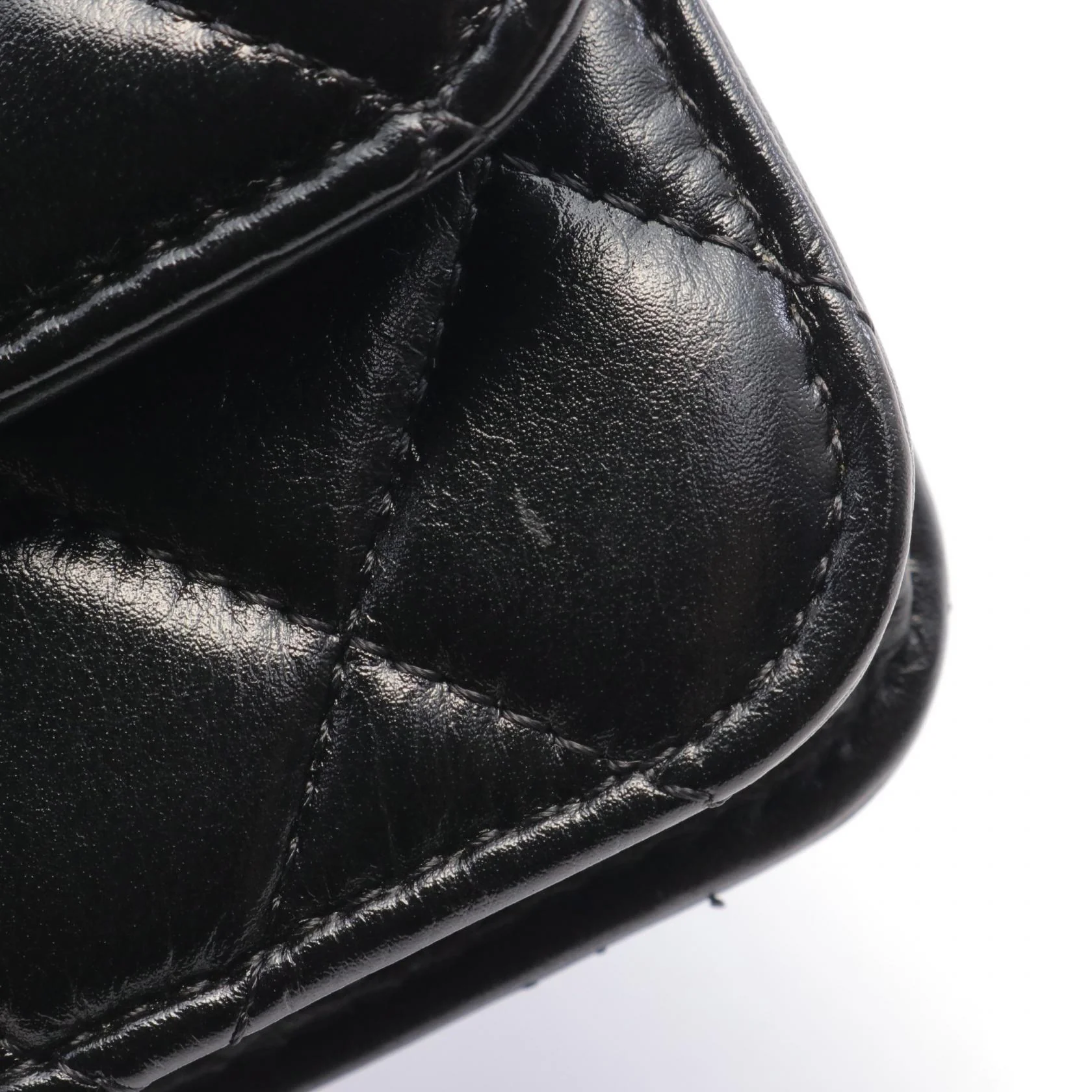 Chanel Matelasse Pearl Chain Shoulder Bag Black