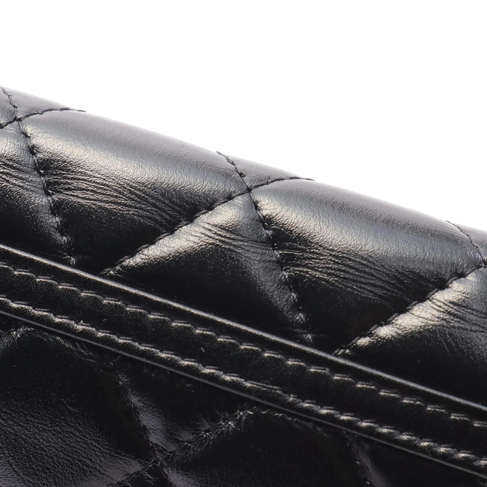 Chanel Matelasse Pearl Chain Shoulder Bag Black