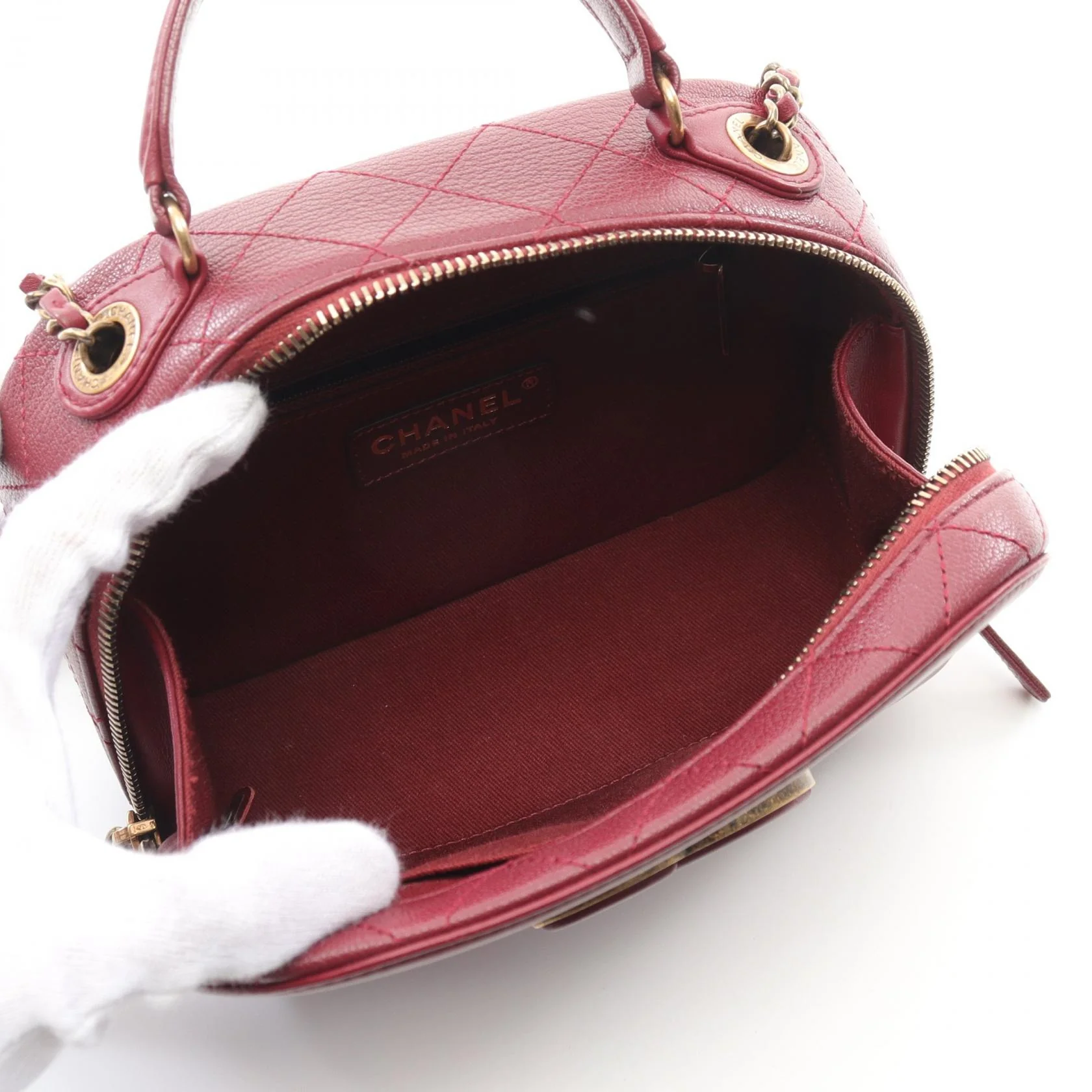 Chanel Matelasse Leather Shoulder Bag