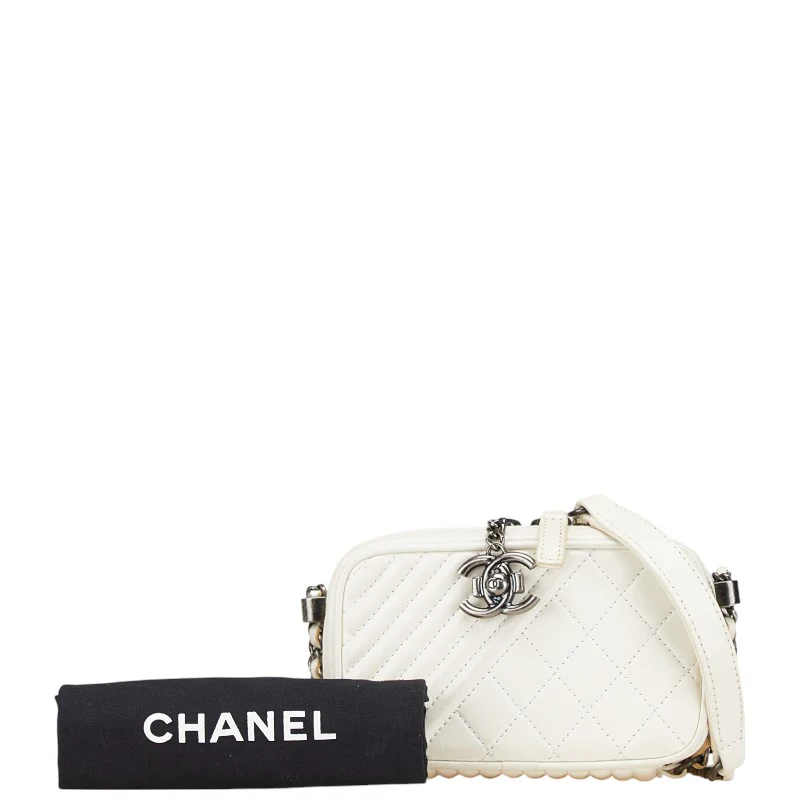 Chanel Boy Lambskin Chain Shoulder Bag