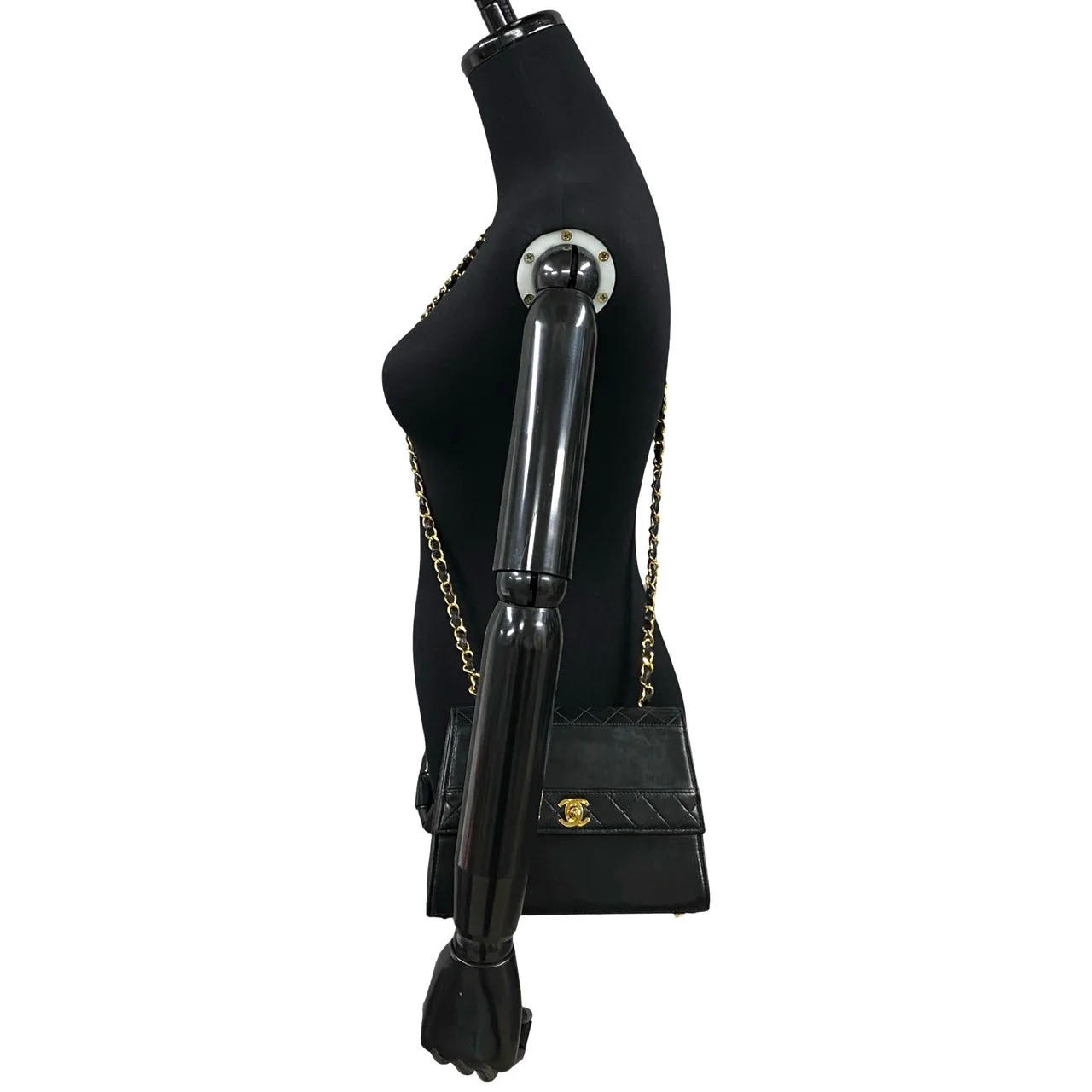 Chanel Matelasse Chain Shoulder Bag Black