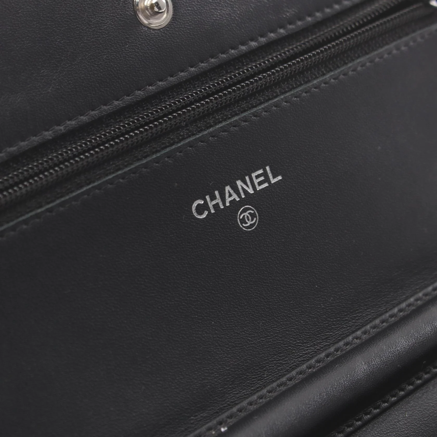 Chanel Caviar Skin Shoulder Bag Black