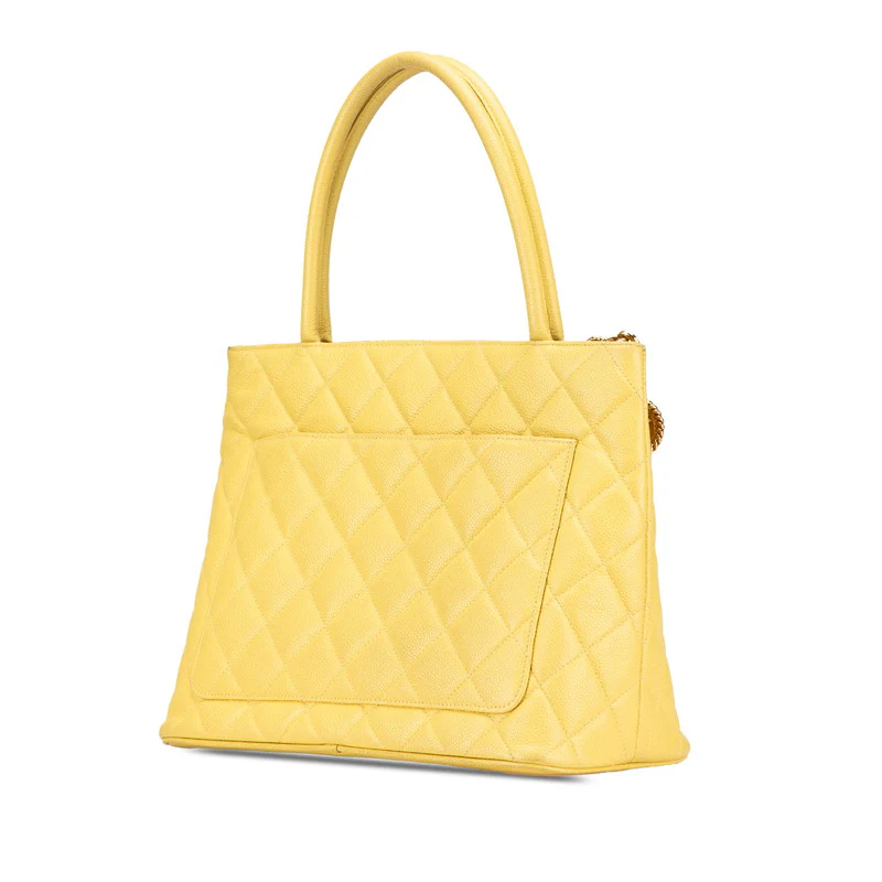 Chanel Caviar Skin Matelasse Tote Bag A01804