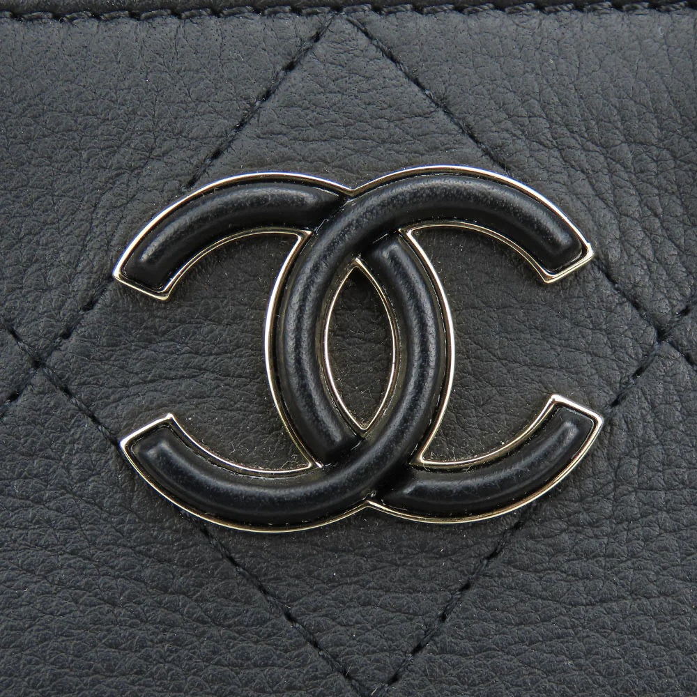 Chanel Calfskin Handbag AS0355