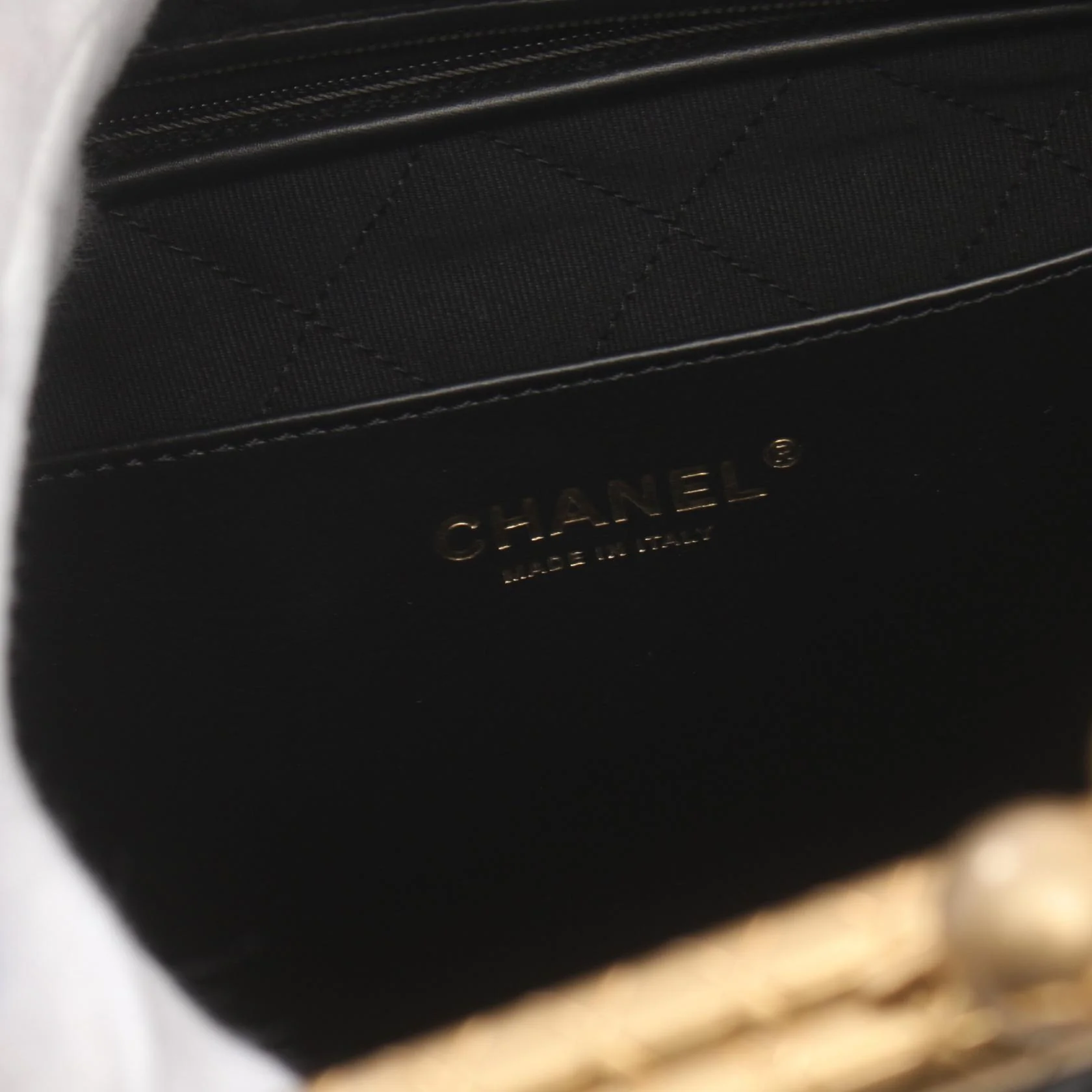 Chanel Matelasse Leather Tote Bag AS4488