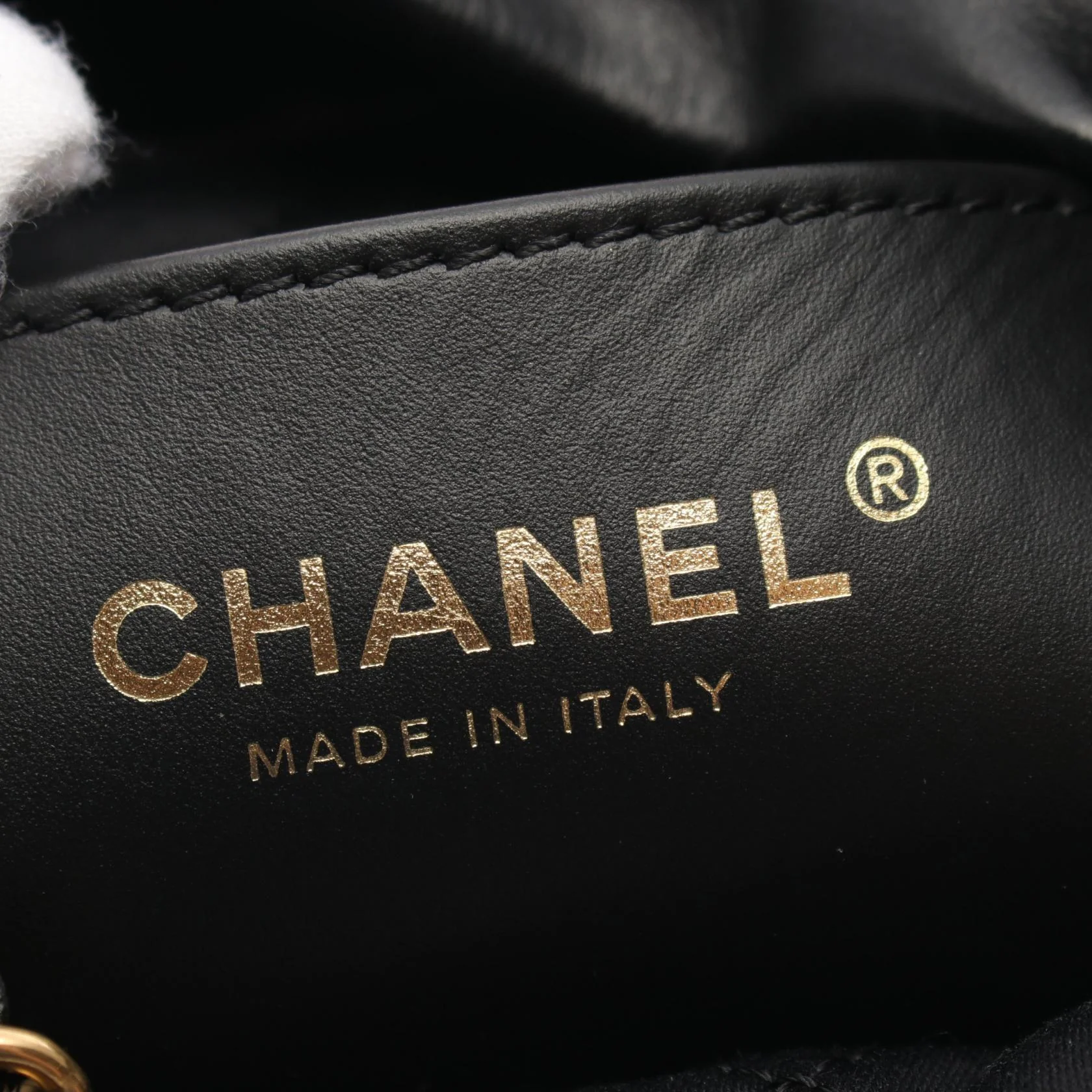 Chanel 22 Mini Lambskin Shoulder Bag AS3980