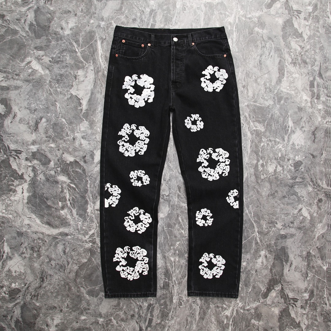 67_Denim Tears Jeans