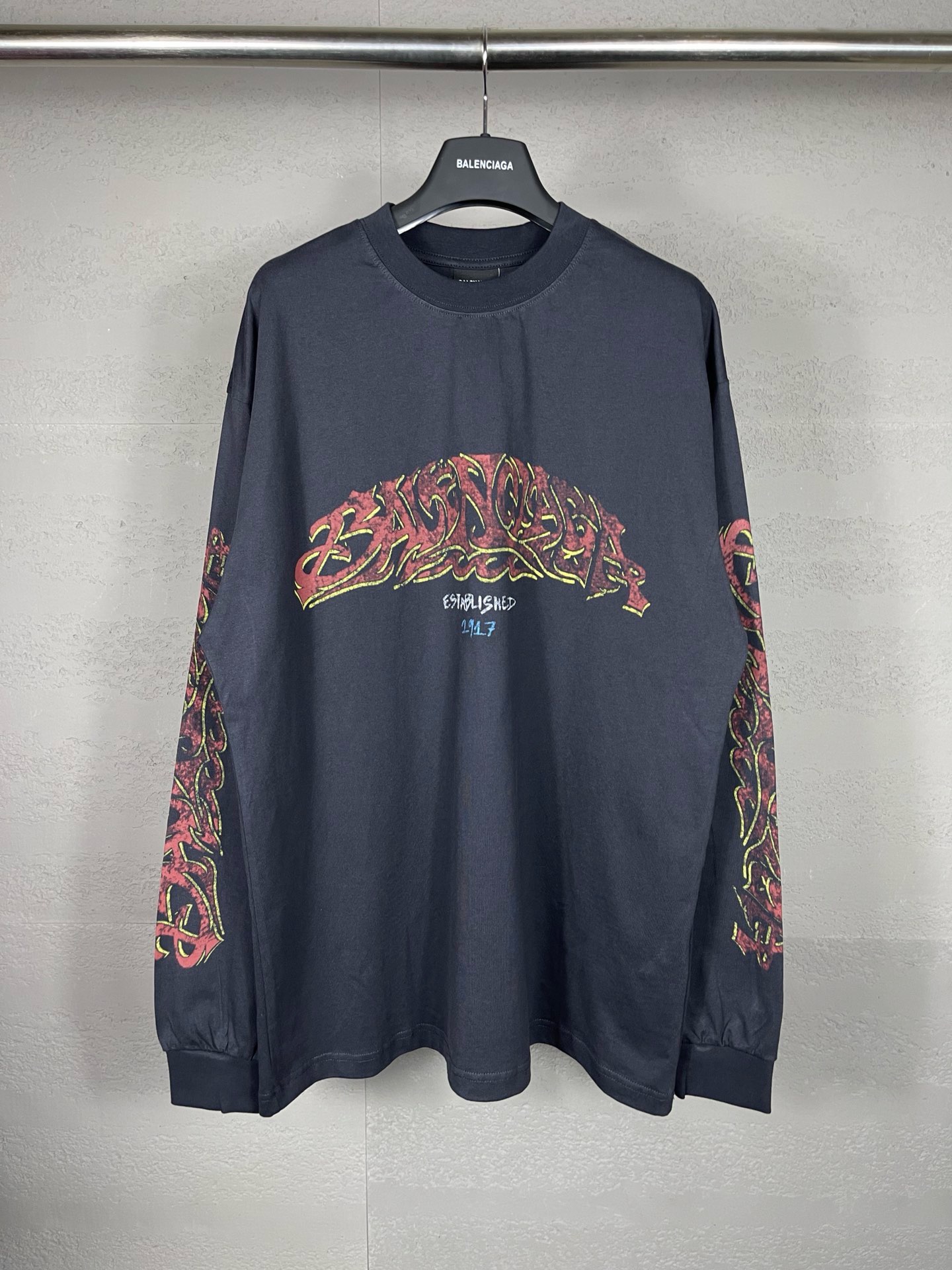 59_Balenciaga Crewneck