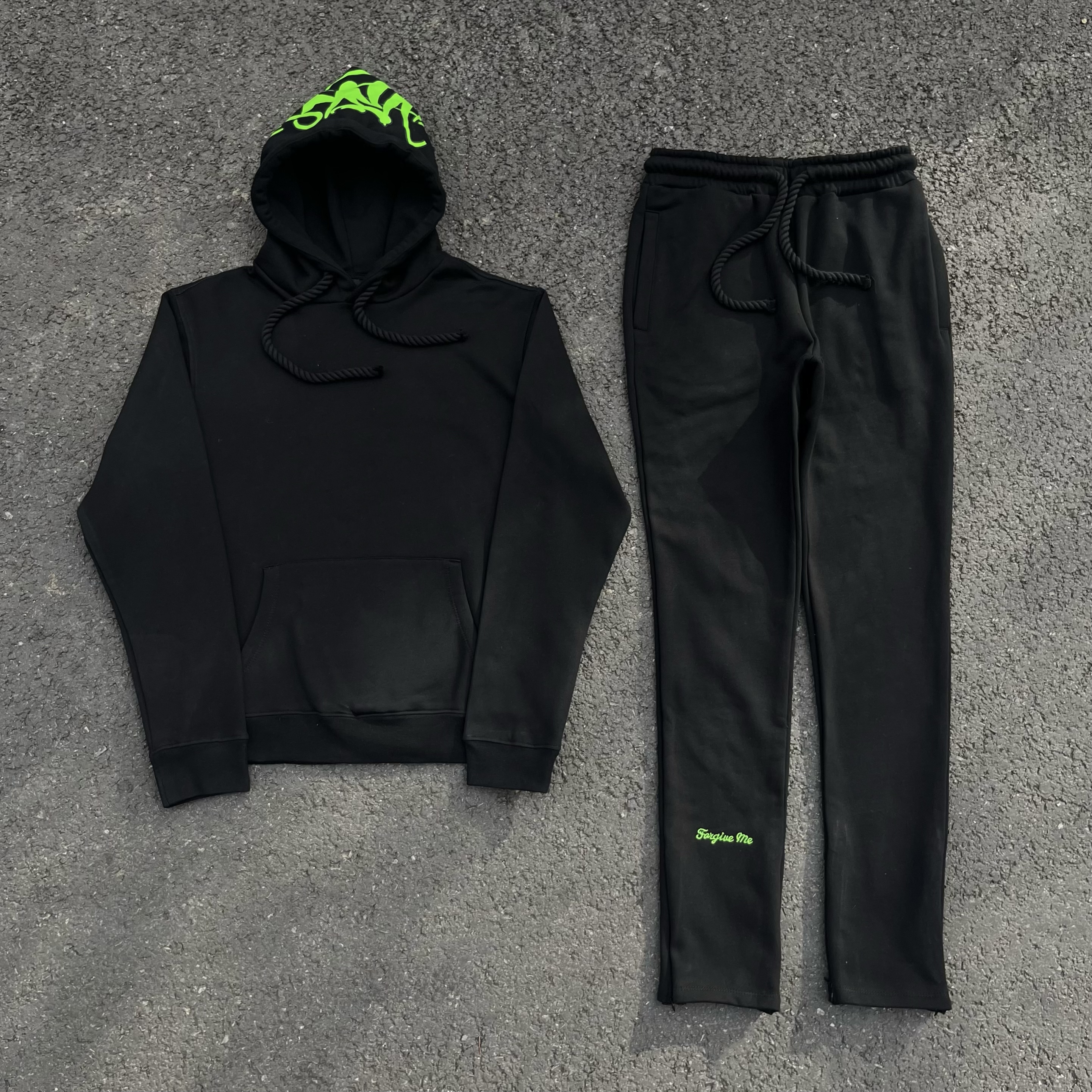 8_Syna World Tracksuit