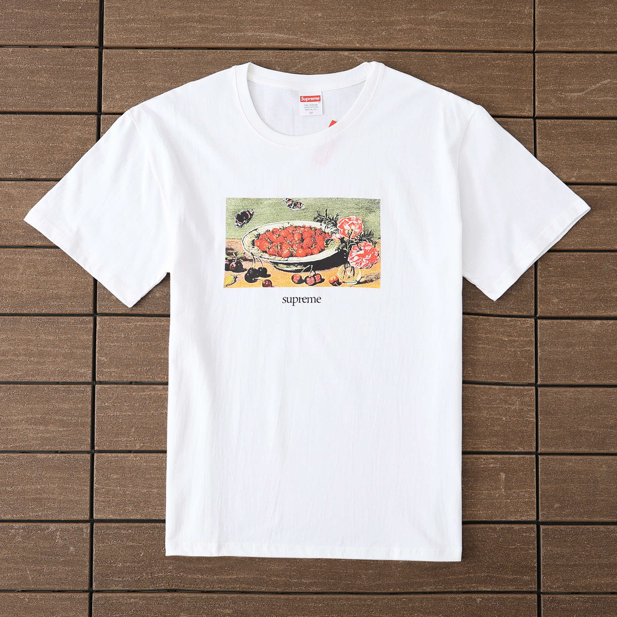 41_118 SUPREME T-shirt