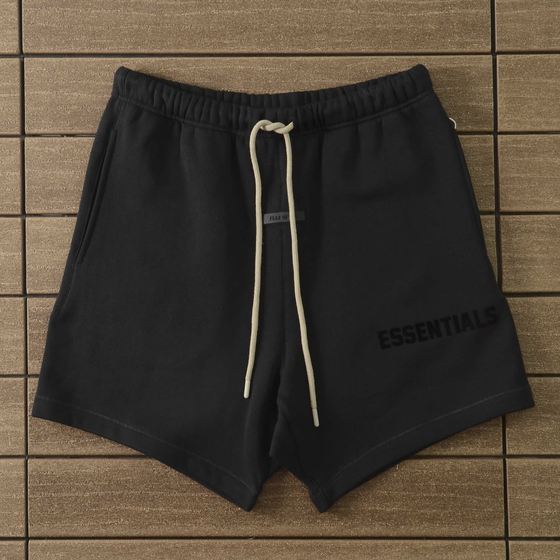 21_123 FEAR OF GOD SHORT