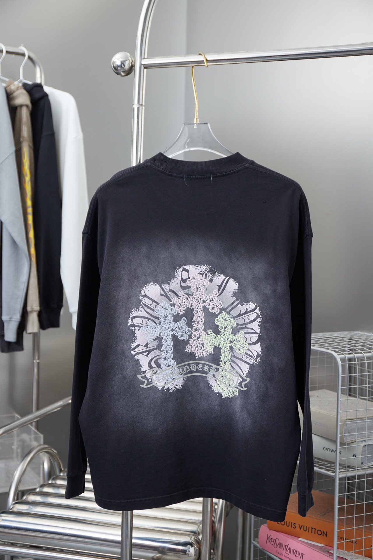 81_Chrome Heart Crewneck
