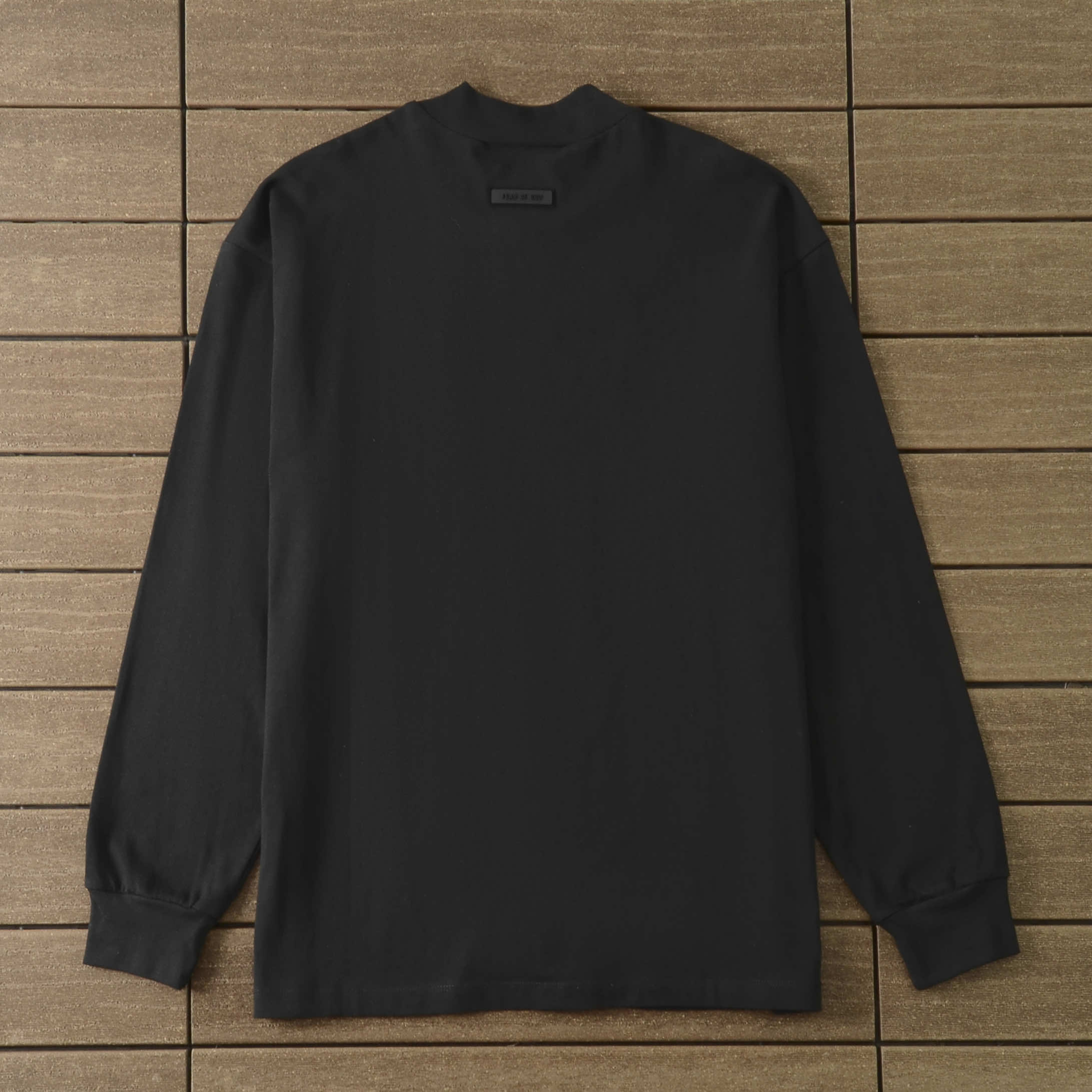 20_128 FEAR OF GOD SWEATER