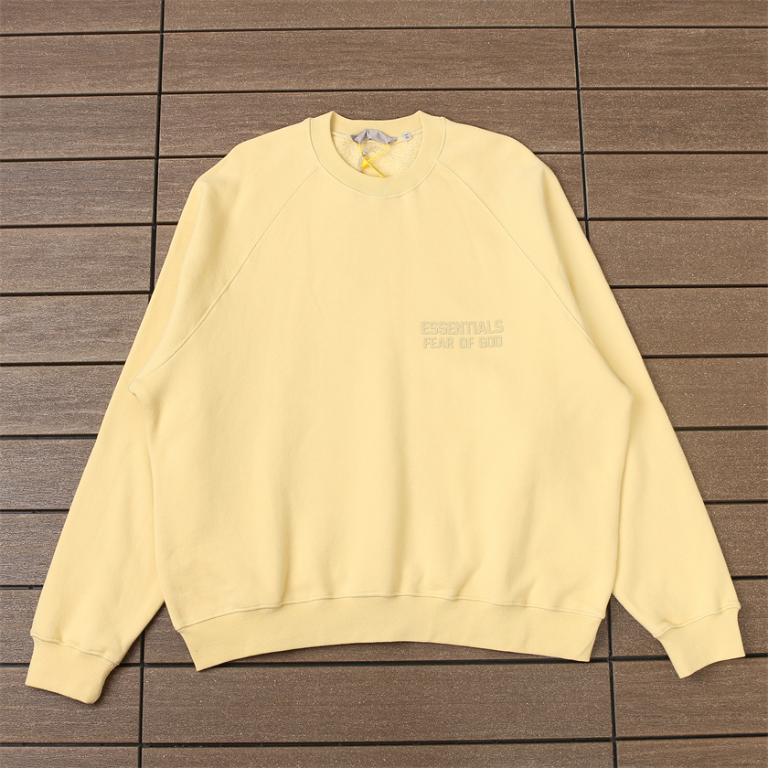32_145 FEAR OF GOD Crewneck