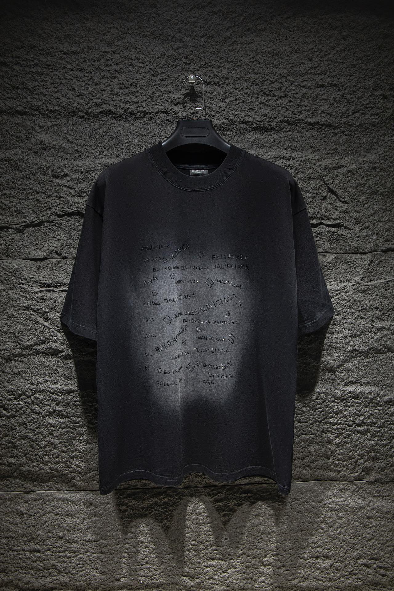 35_Balenciaga T-shirt
