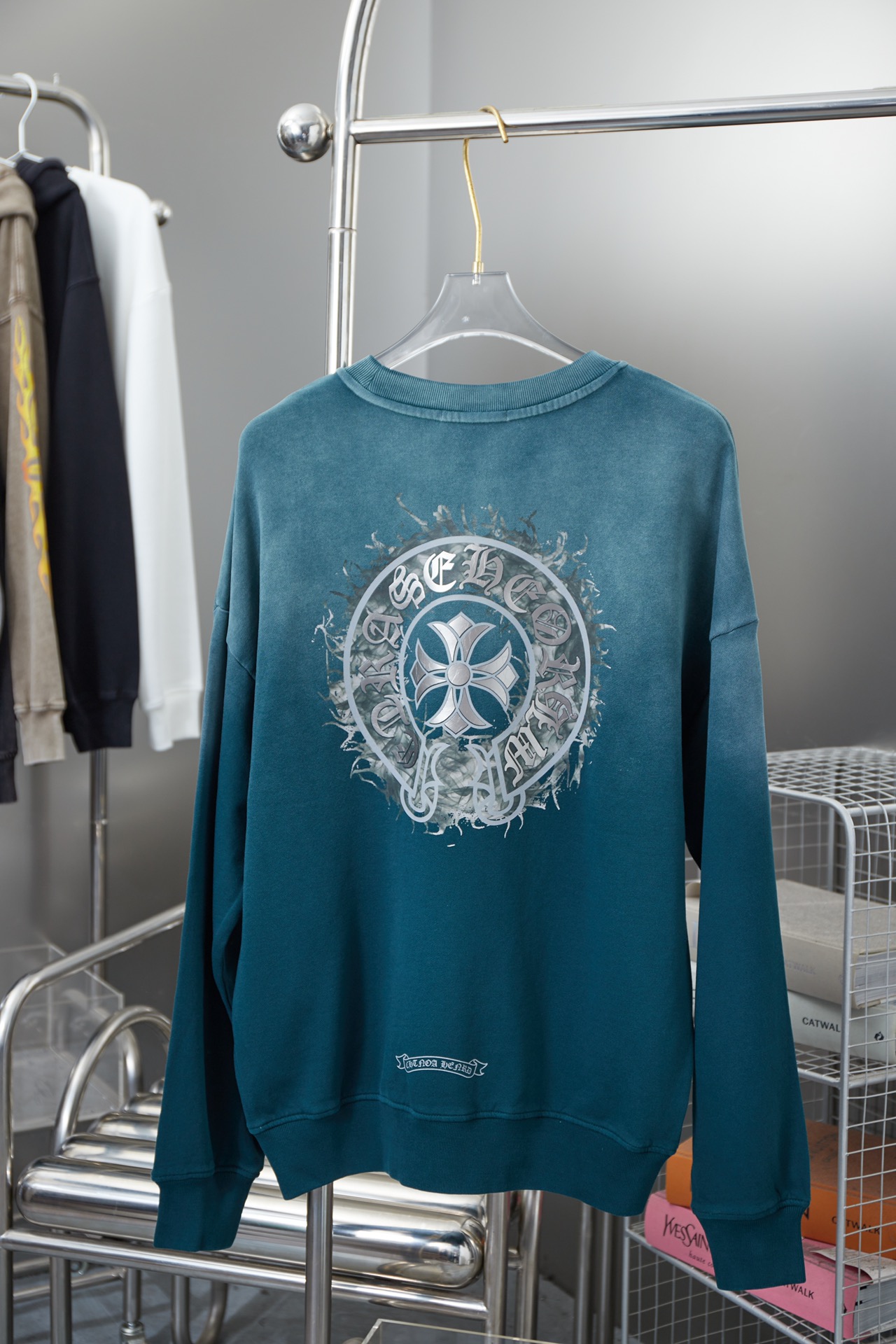 104_Chrome Heart Crewneck