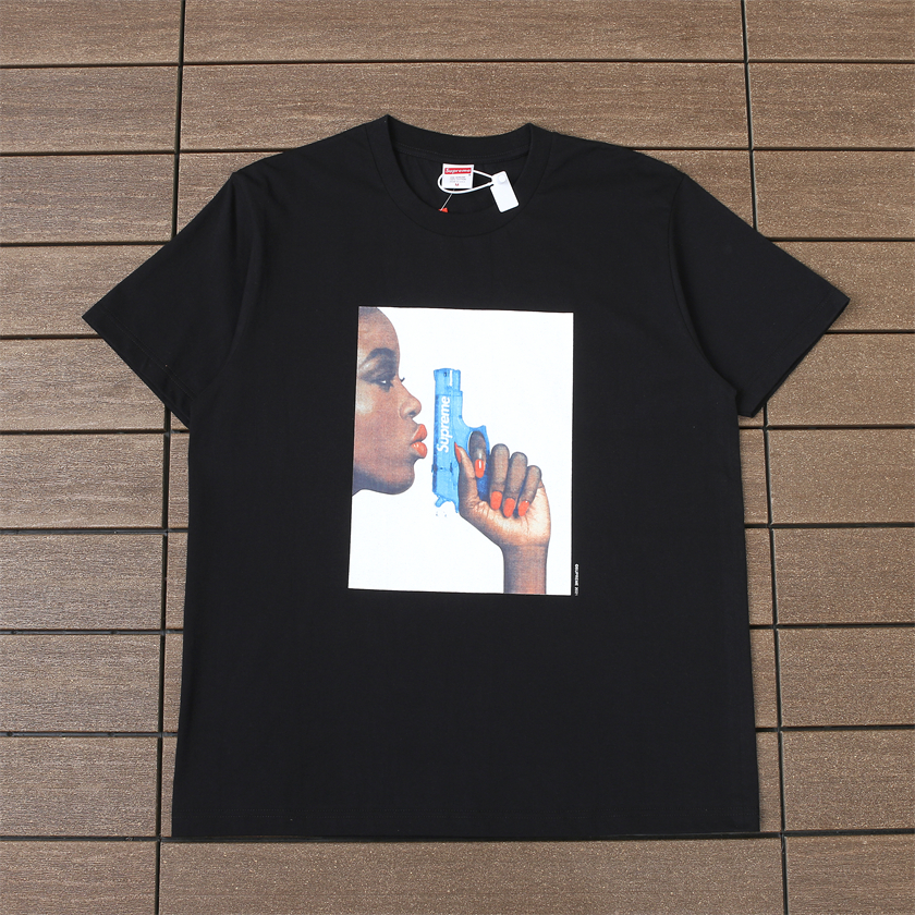 39_85 SUPREME T-SHIRT