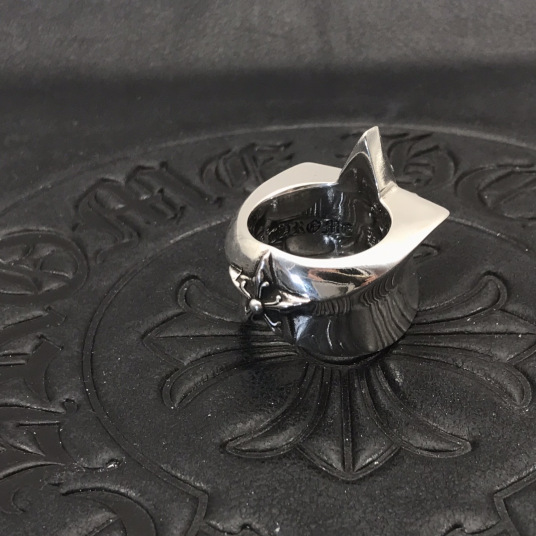 18_Chrome Heart Ring