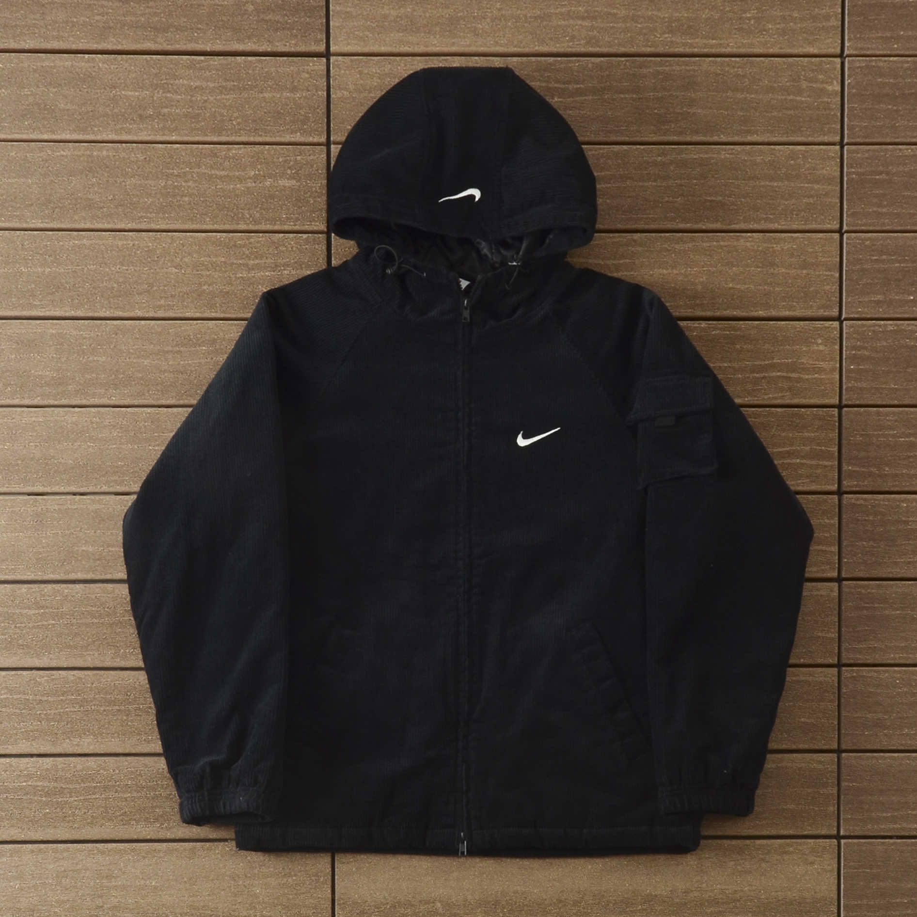 72_368 NIKE & SUPREME DOWN JACKET