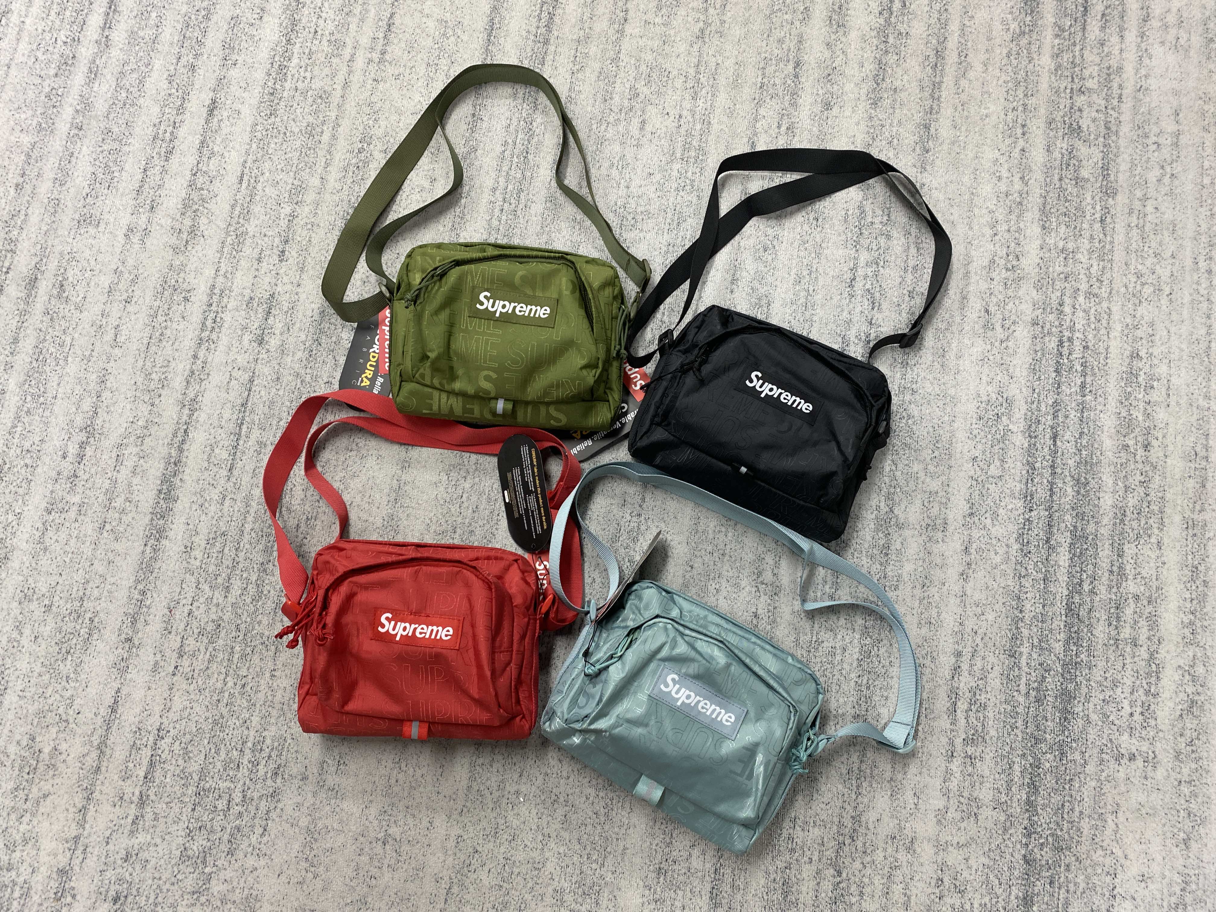 84_85 SUPREME BAG