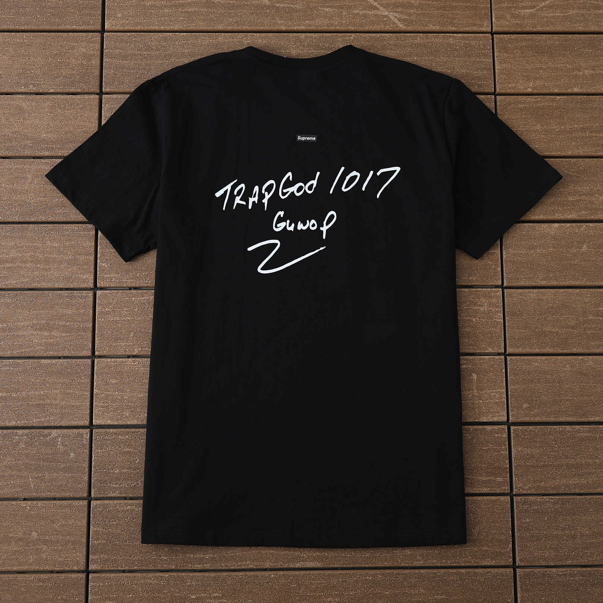 31_118 SUPREME T-shirt