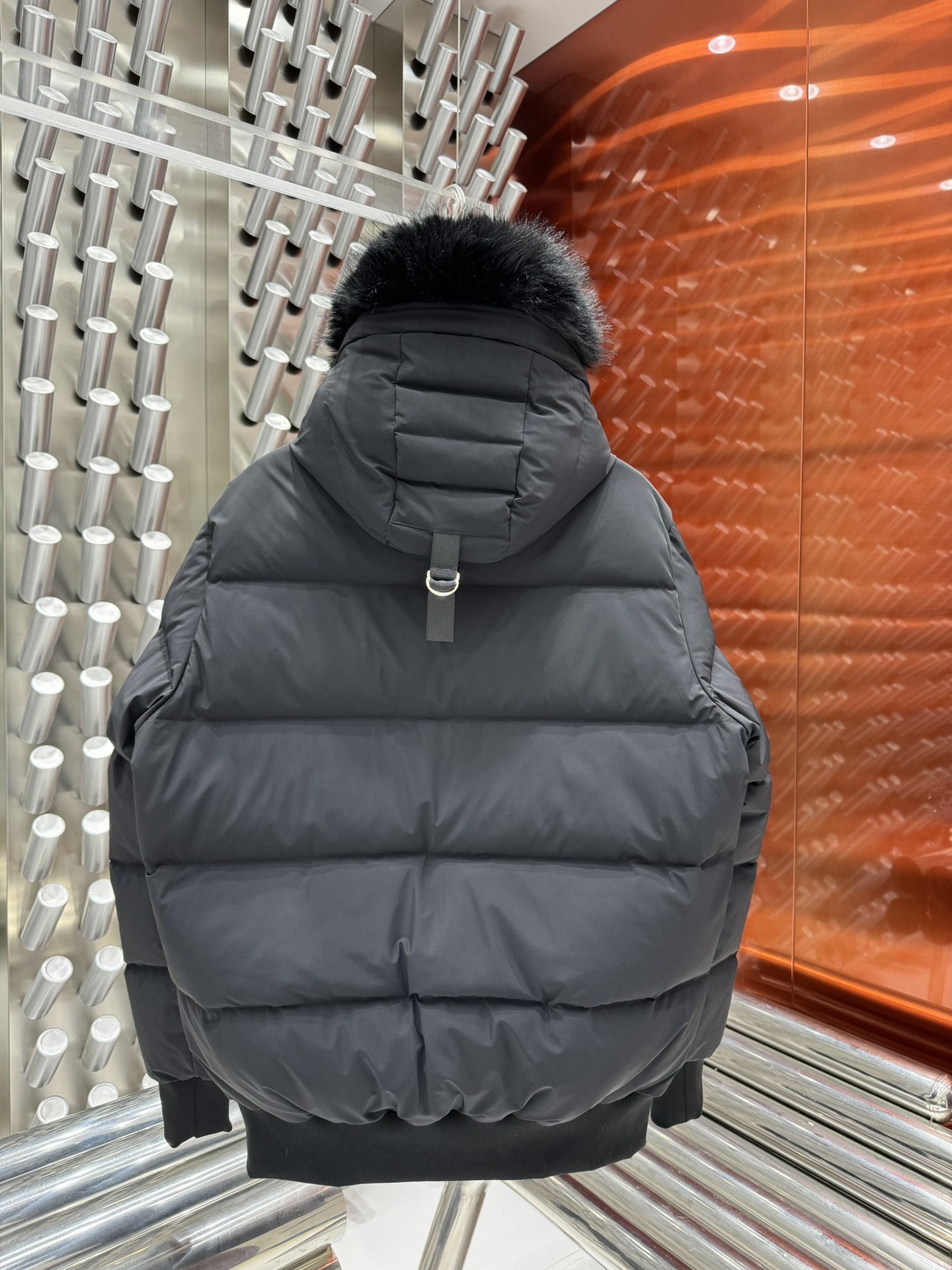 62_MOOSE KNUCKLES Down Jacket