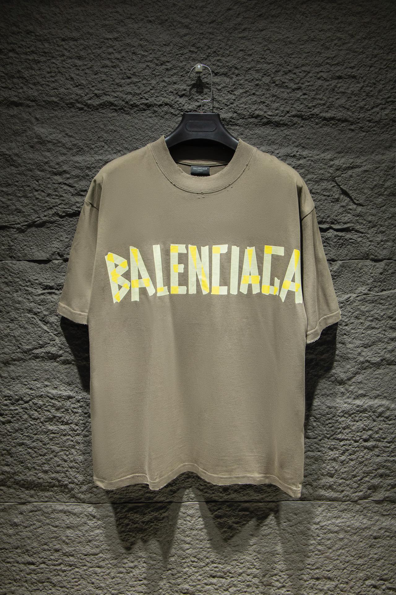 83_Balenciaga T-shirt