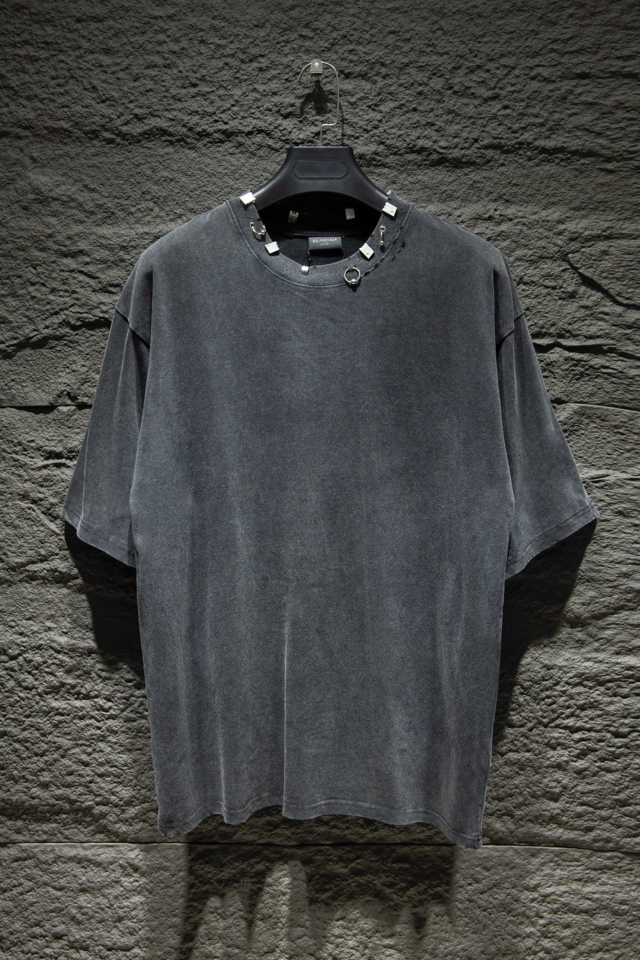 59_Balenciaga T-shirt