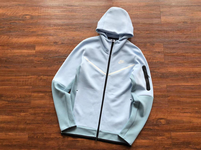23_Nike Tracksuit