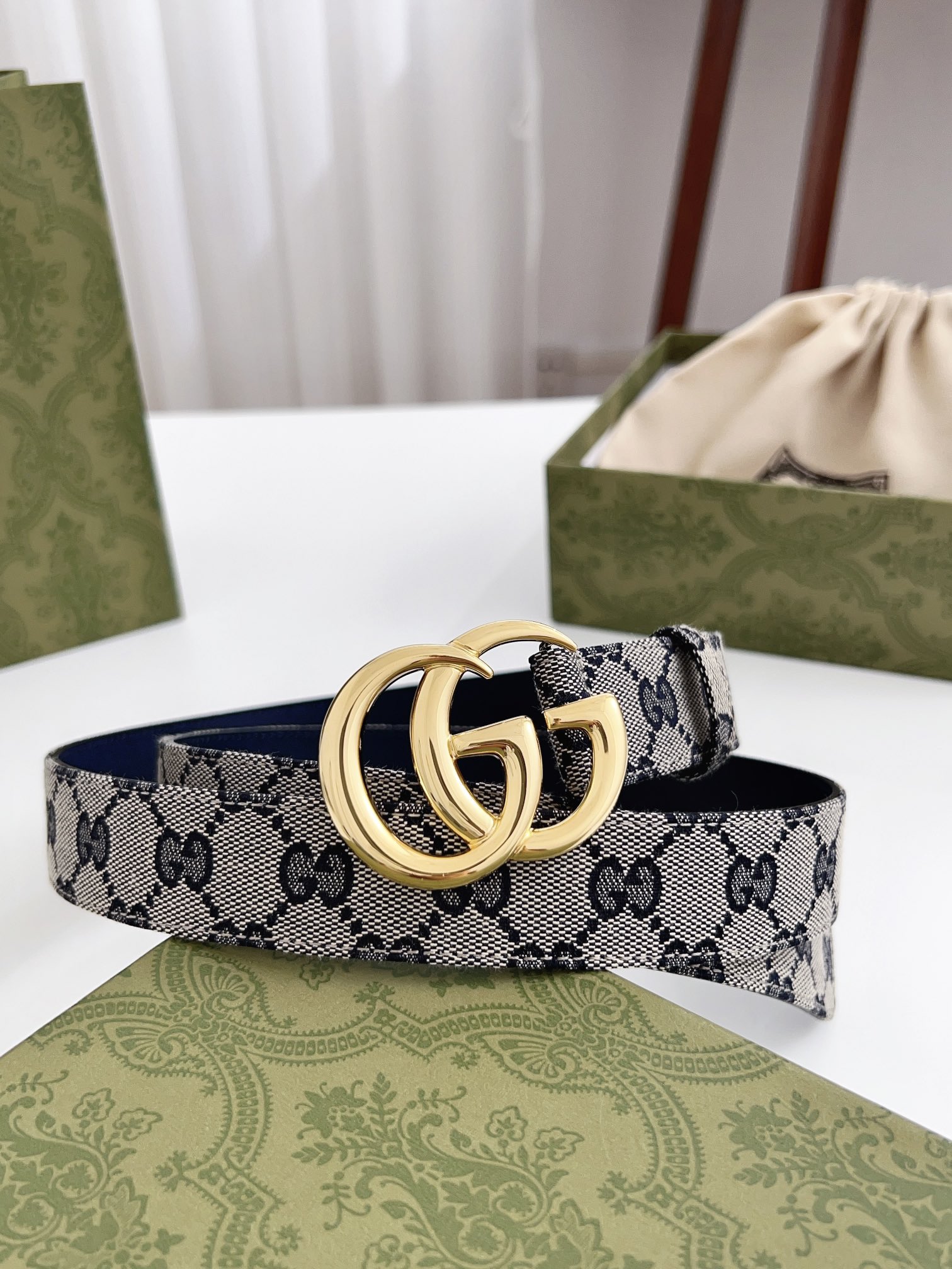 81_Gucci Belt