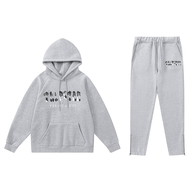 98_139 Trapstar Tracksuit