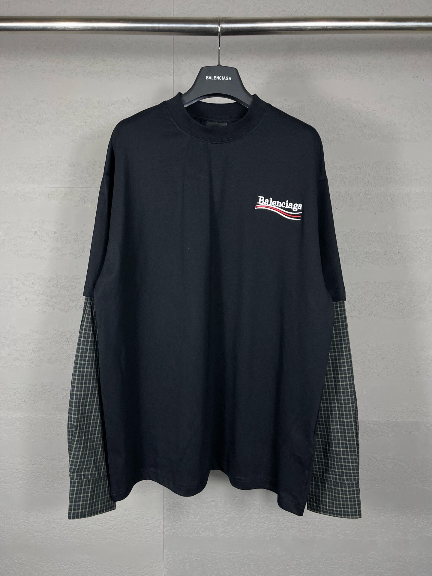 67_Balenciaga Crewneck