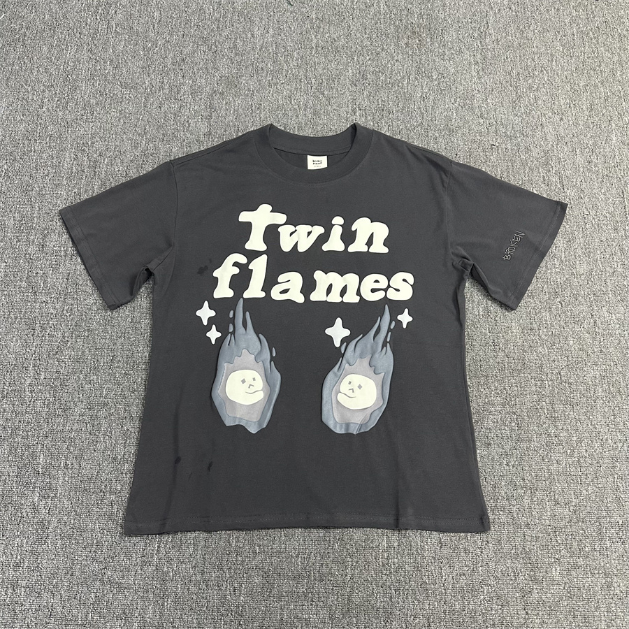 22_Broken Planet T-shirt