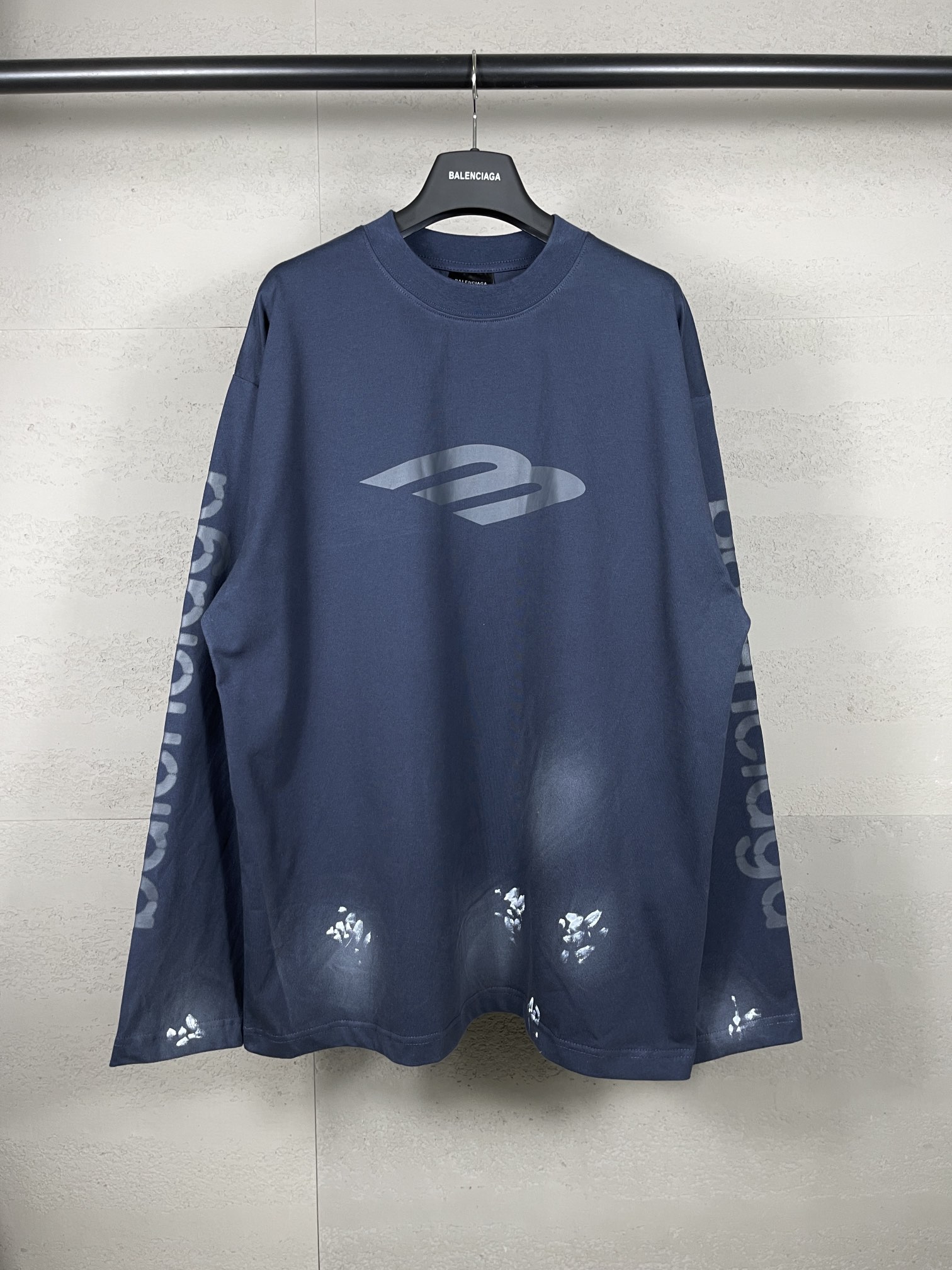 86_Balenciaga Crewneck