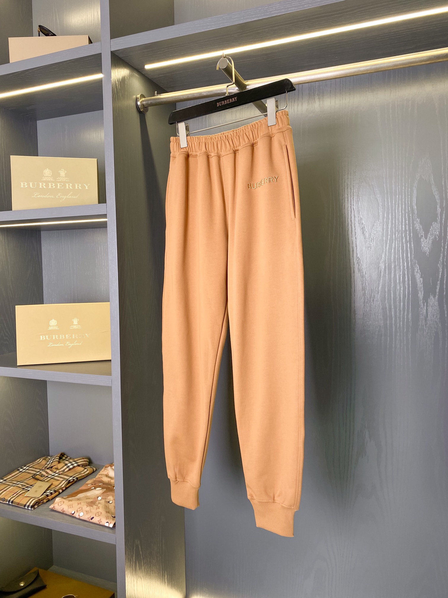 119_Burberry Pants