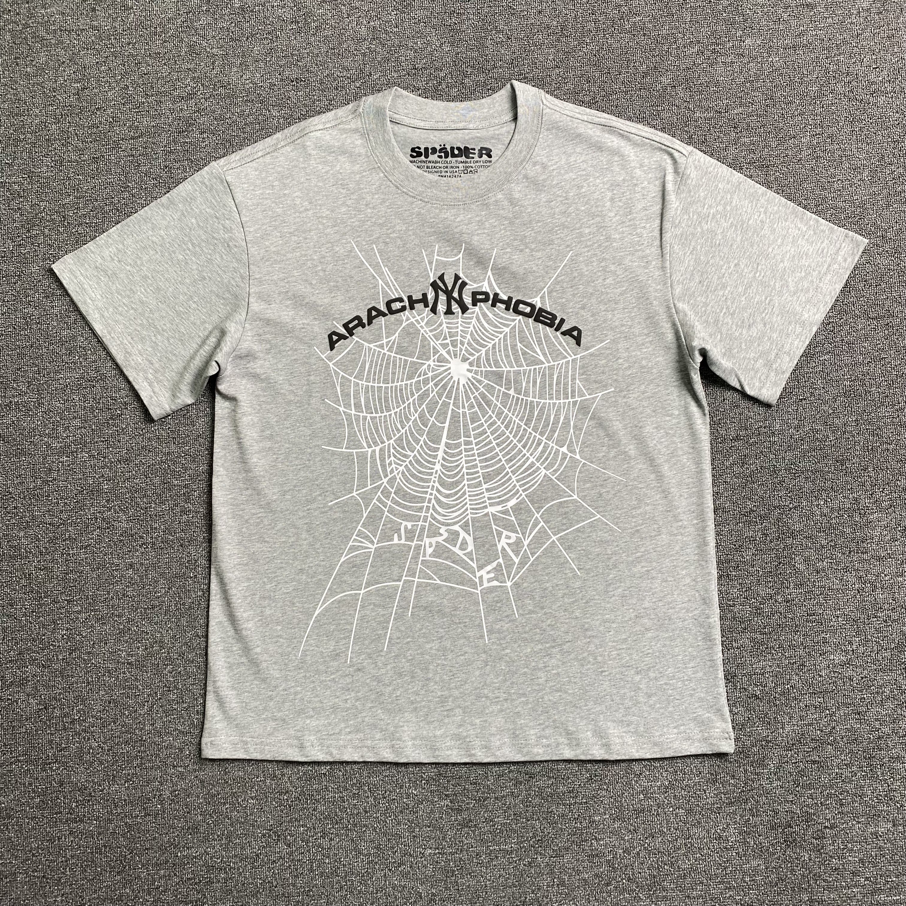 32_107 Spider T-shirt