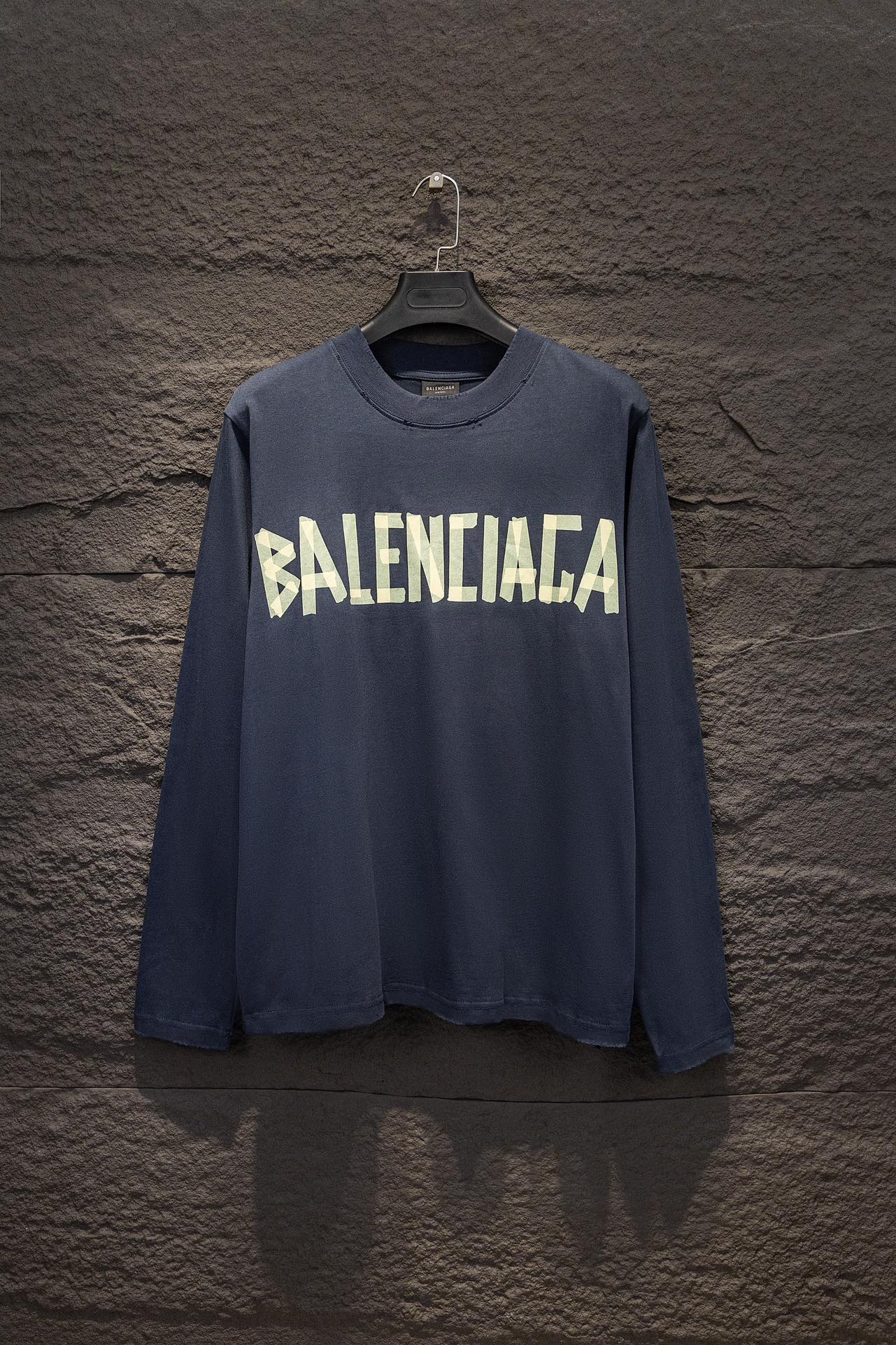 70_Balenciaga Crewneck