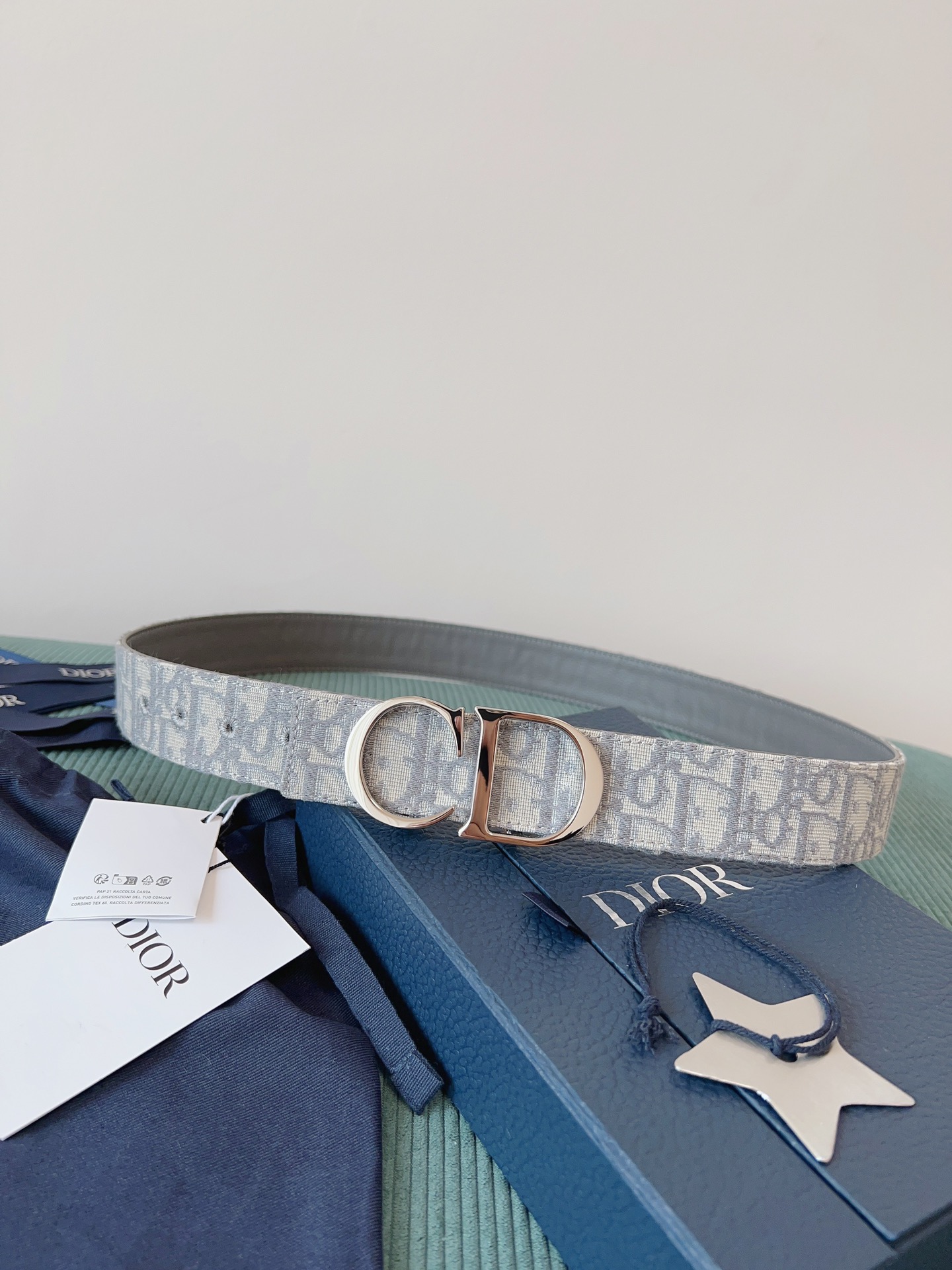 1_Dior Belt