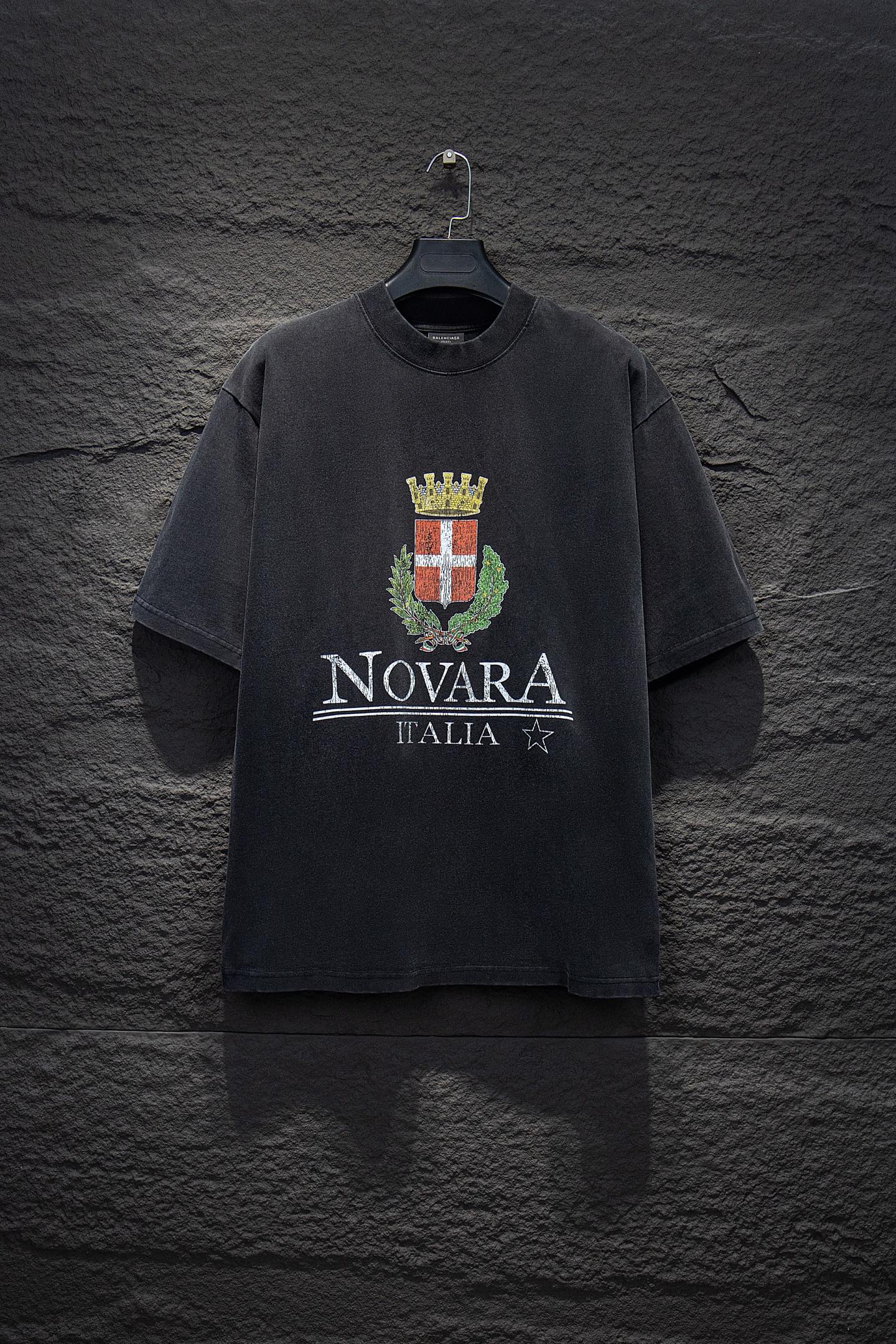 90_Balenciaga T-shirt