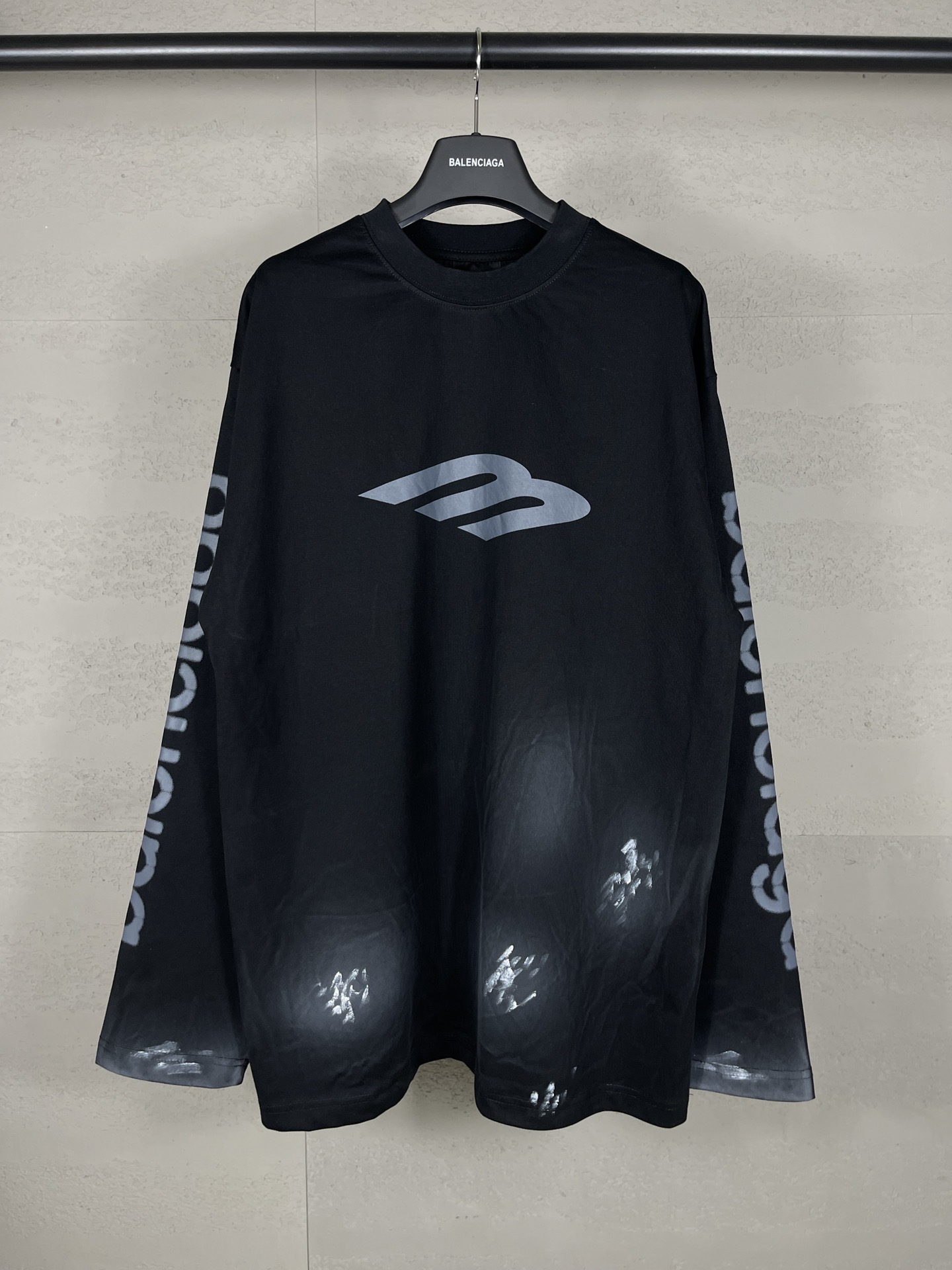 46_Balenciaga Crewneck