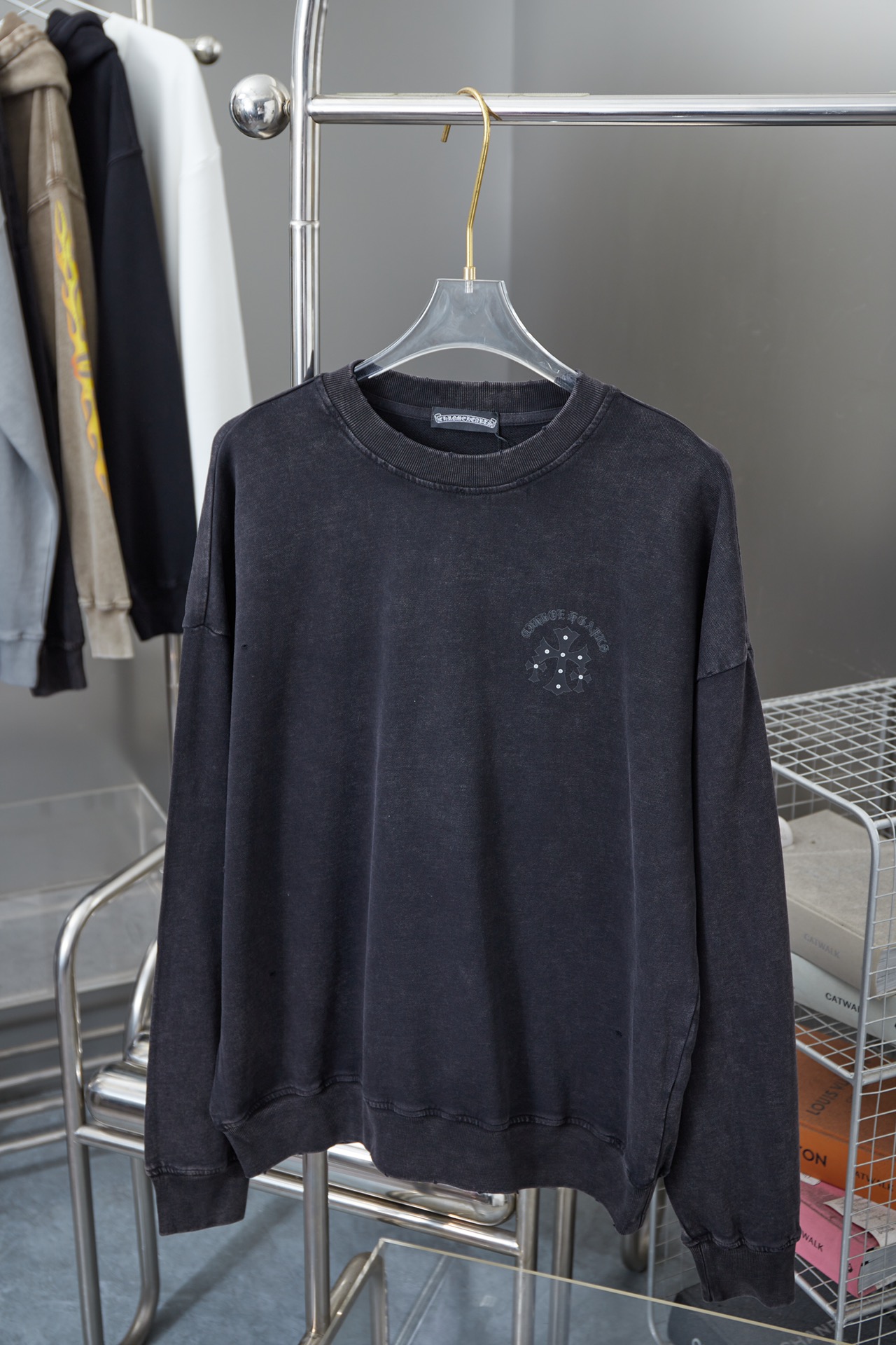 99_Chrome Heart Crewneck