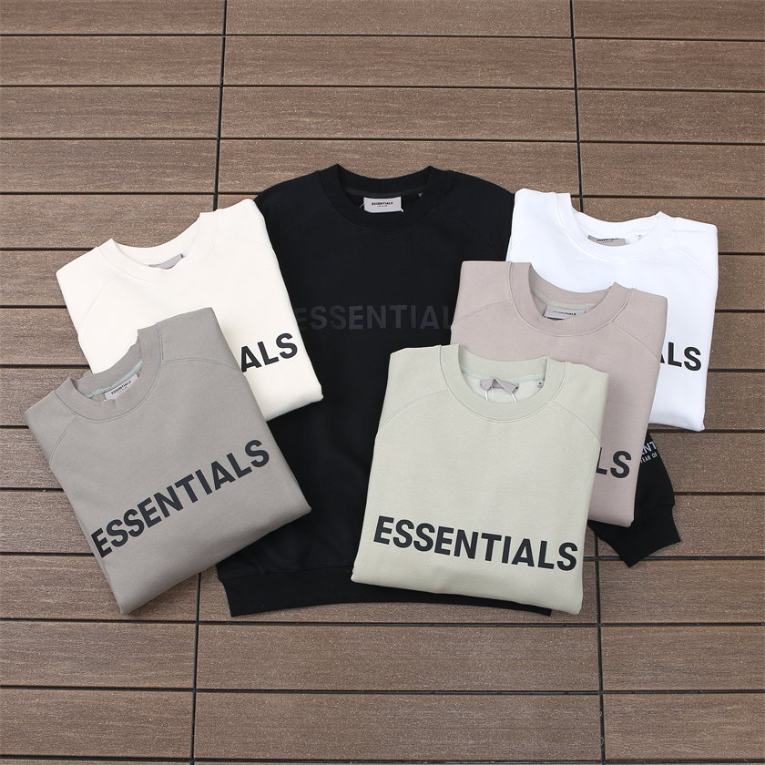 60_125 FEAR OF GOD Crewneck