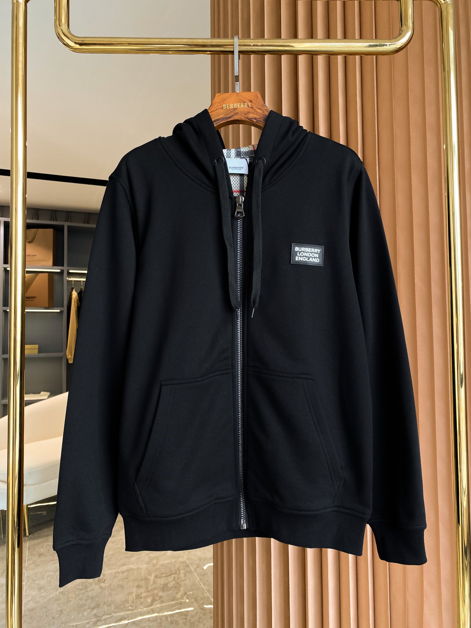 14_Burberry Jacket
