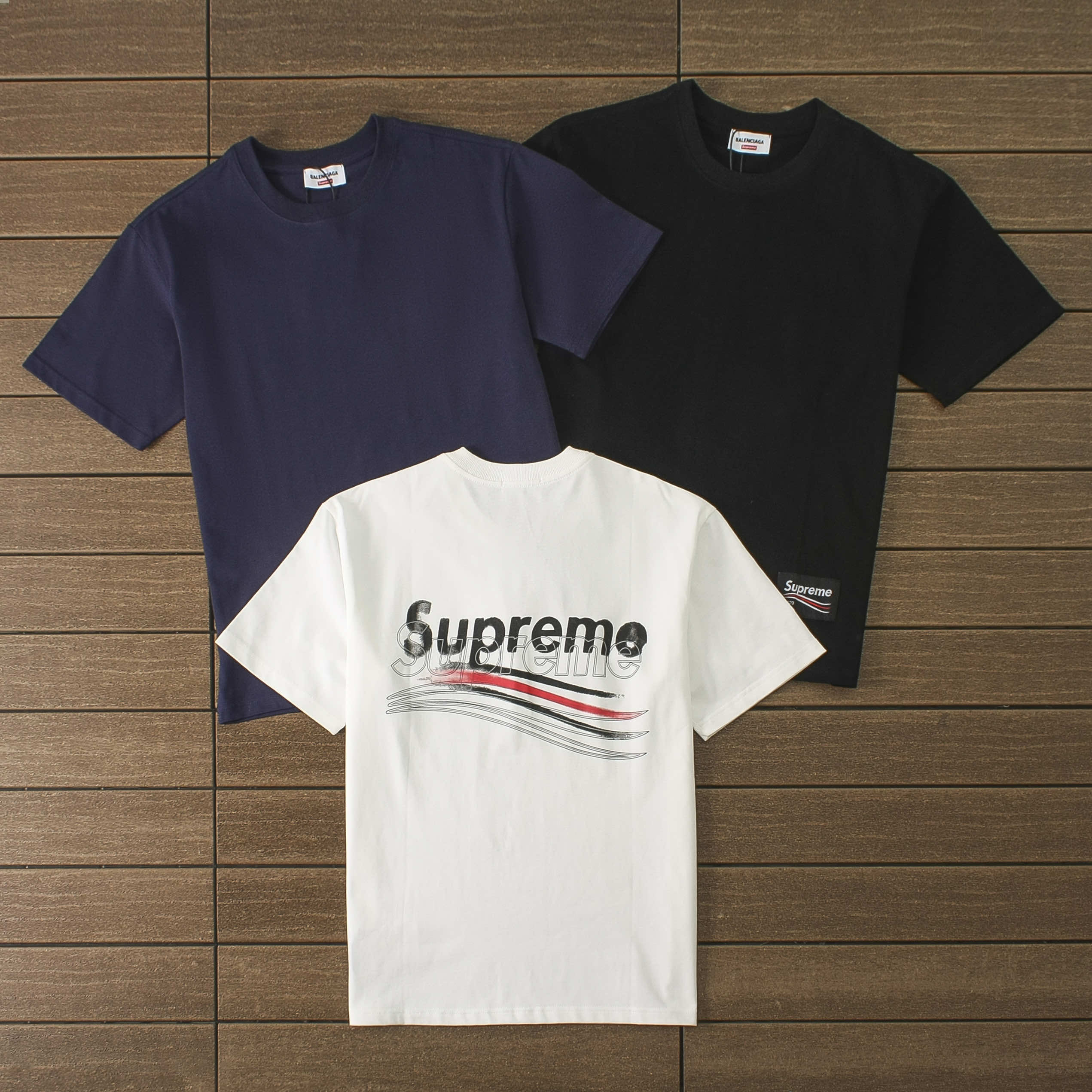 14_128 SUPREME T-SHIRT