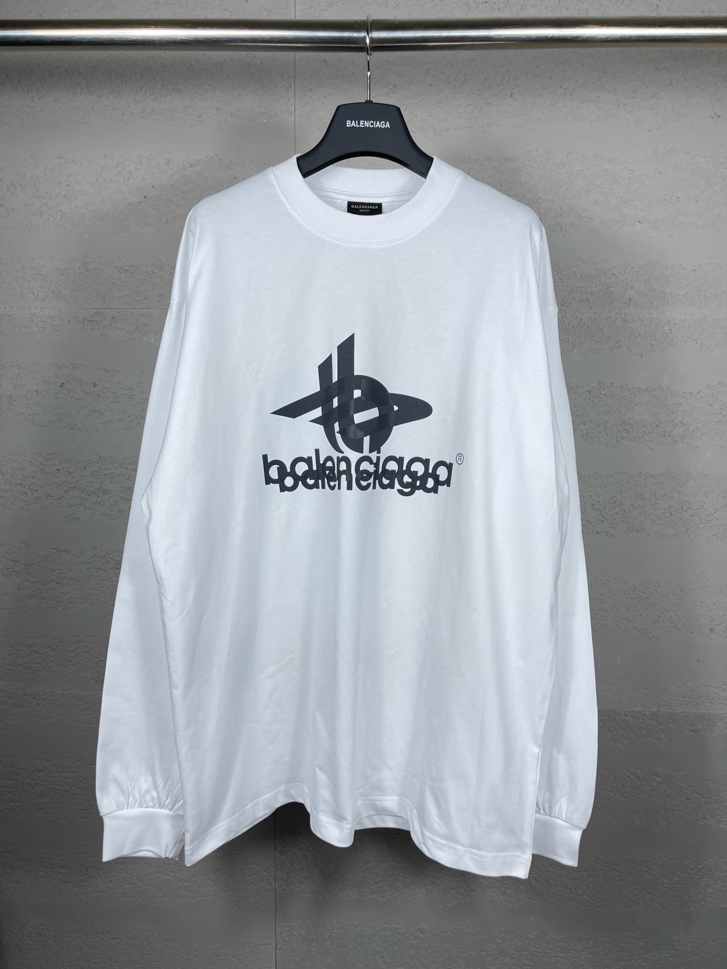 79_Balenciaga Crewneck